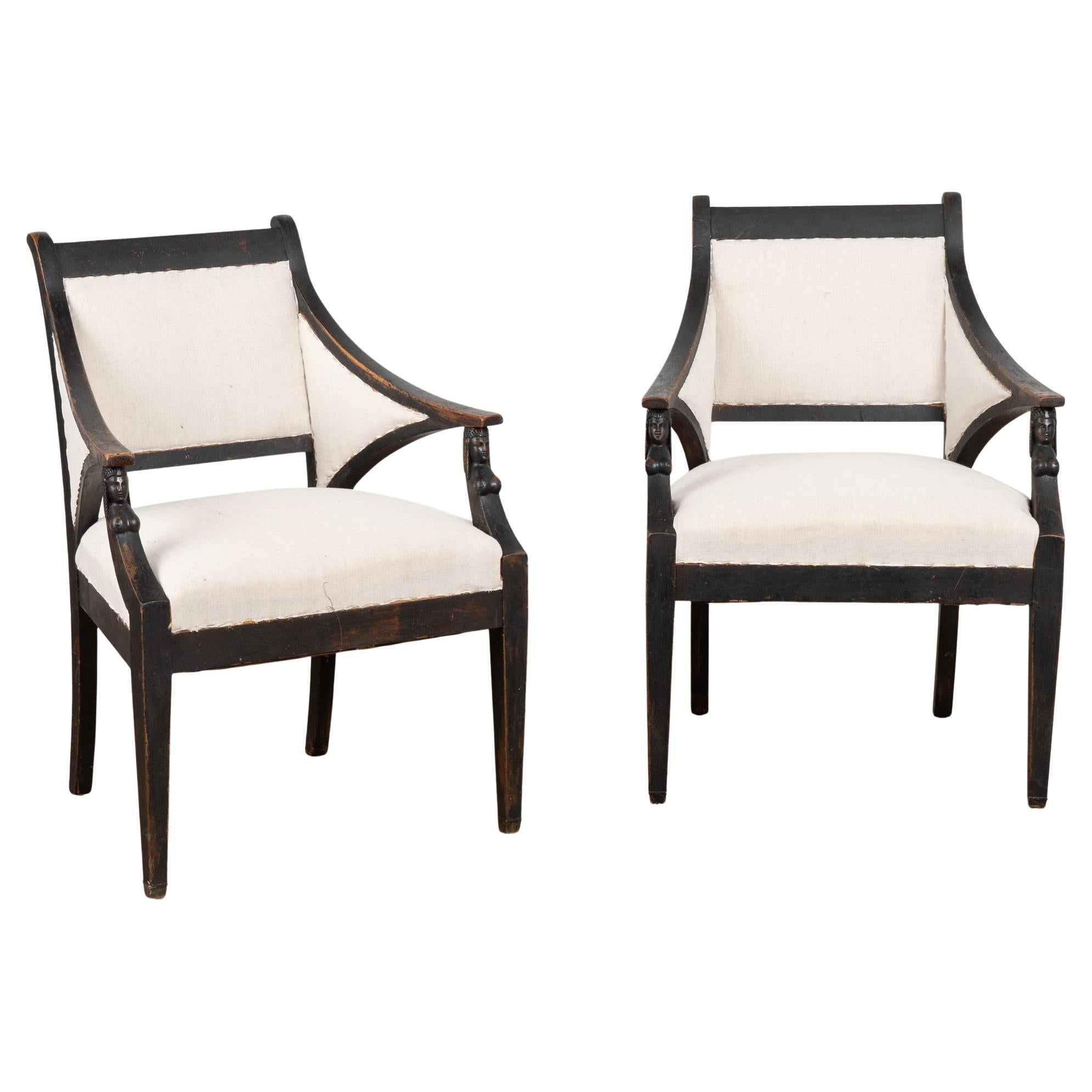 Paire de fauteuils, 19e siècle Paire de fauteuils gustaviens suédois noirs