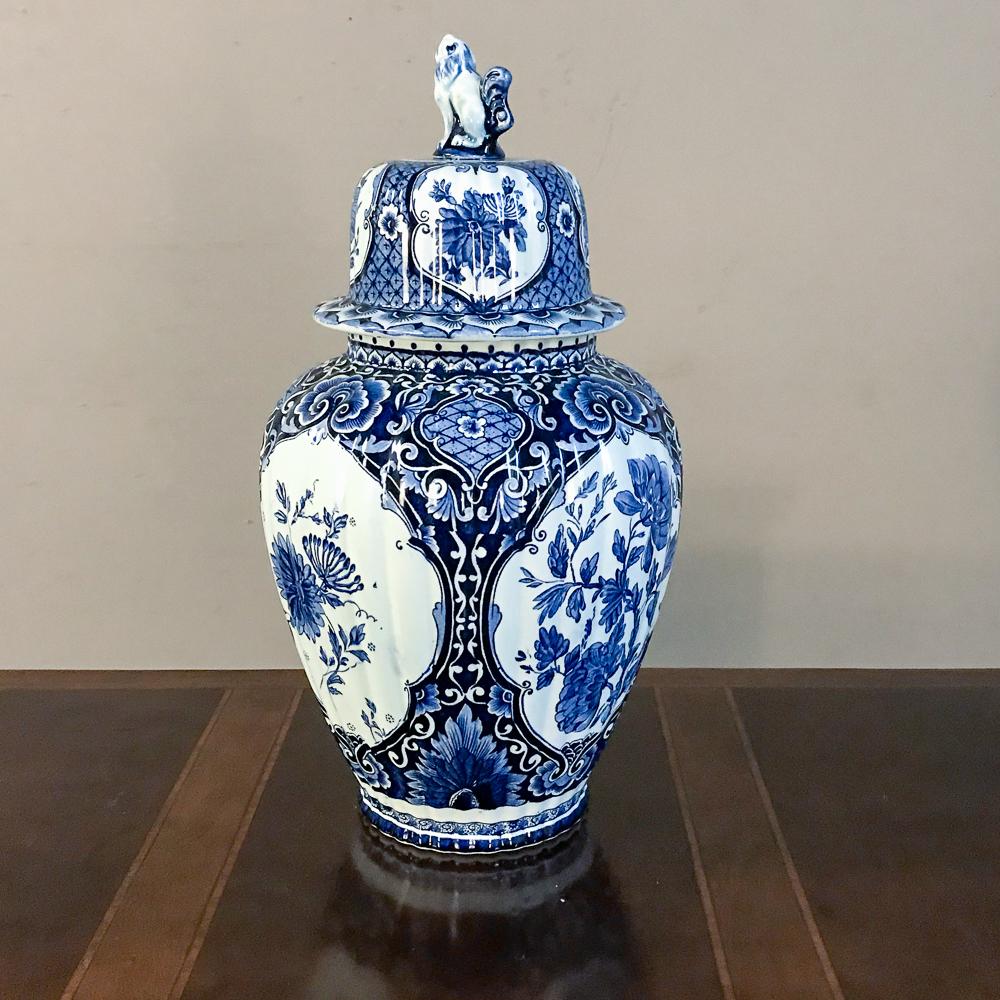 Pair of 19th Century Blue and White Lidded Vases 2