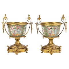 Paire de bols du 19ème siècle - Porcelaine chinoise - Family Rose - Montures en bronze doré