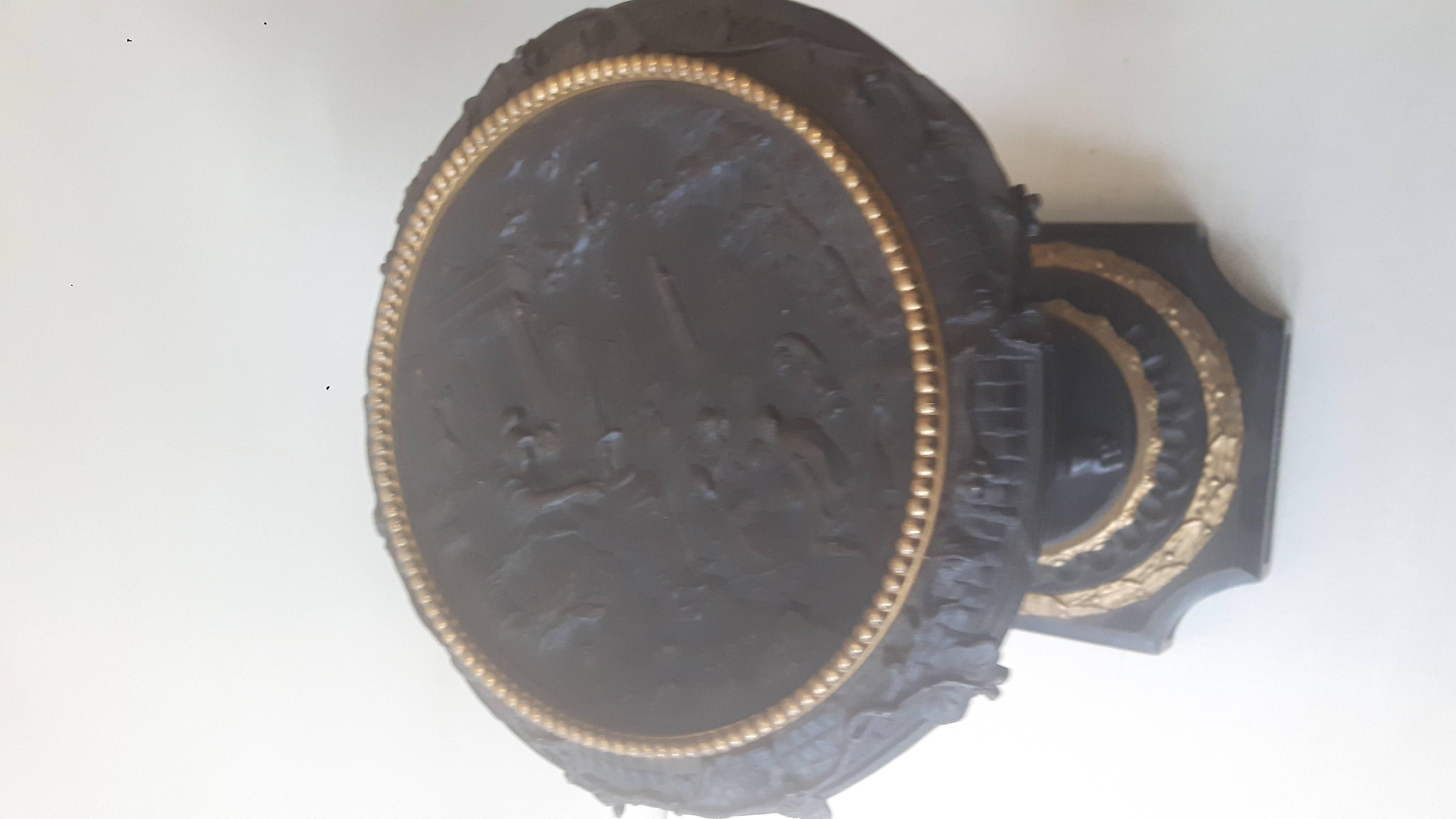 Français Paire de Tazzas du 19ème siècle en bronze et bronze doré en vente