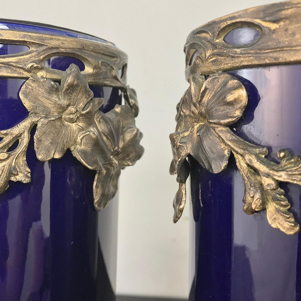 Pair of 19th Century Cobalt Porcelain and Bronze Vases In Good Condition In Dallas, TX