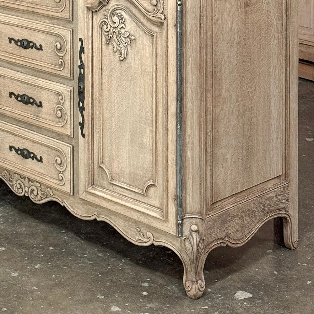 Pair 19th Century Country French Buffets in Stripped Oak For Sale 3