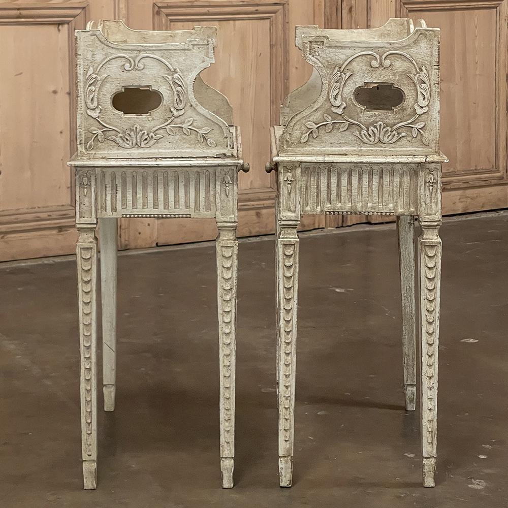 Pair 19th Century Country French Louis XVI Painted Nightstands For Sale 7