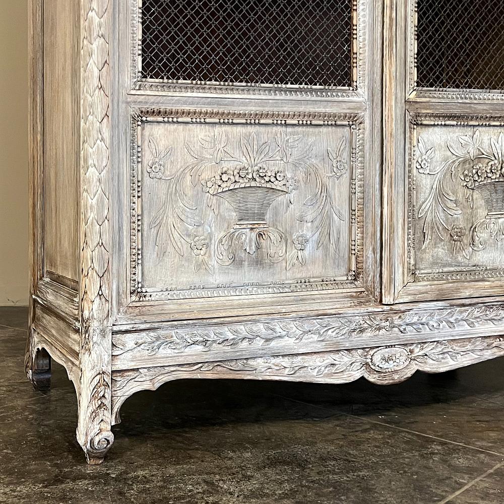 Pair 19th Century Country French Louis XVI Whitewashed Bookcases For Sale 12
