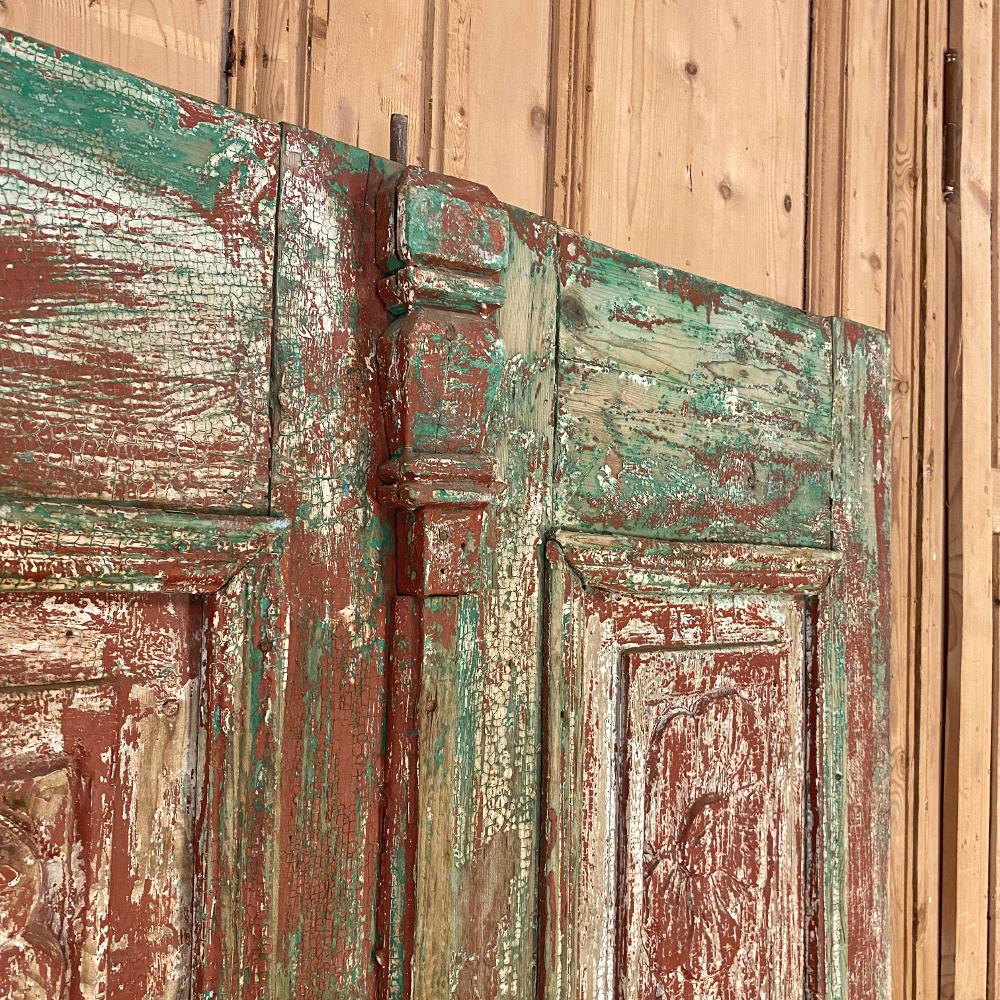 Pair of 19th Century Country French Painted Doors For Sale 3