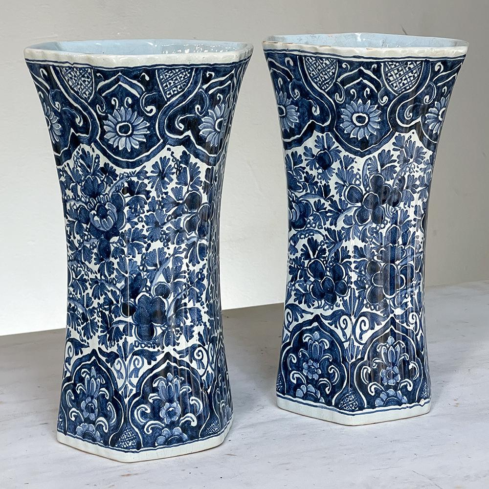 Pair 19th Century Delft Hand-Painted Blue & White Vases In Good Condition For Sale In Dallas, TX