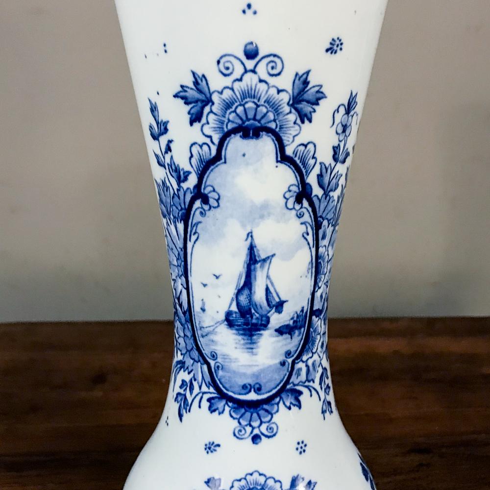 Pair 19th Century Dutch Blue and White Vases 7