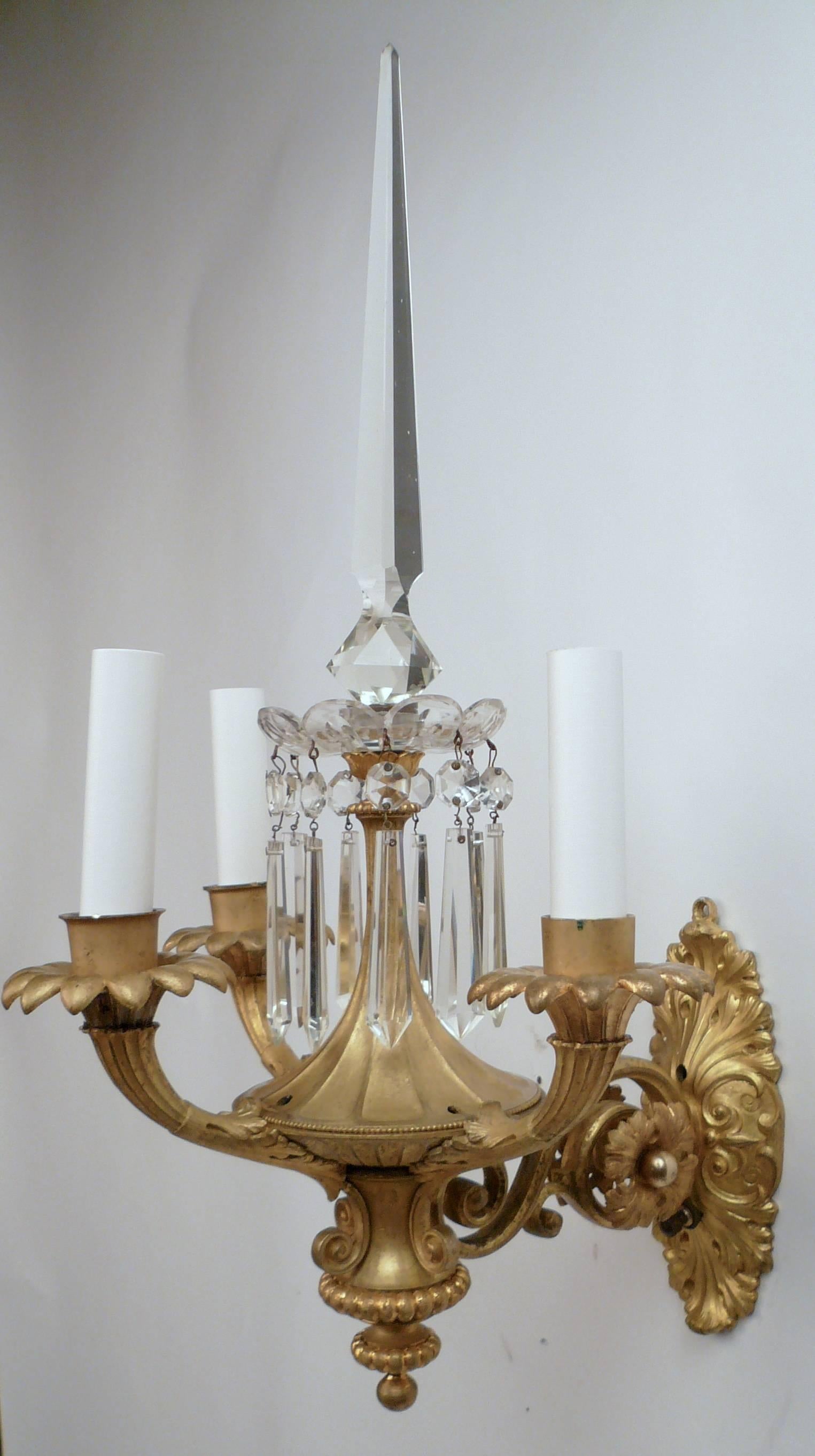 William IV Pair 19th Century English Gilt Brass and Crystal Neoclassical Style Sconces For Sale