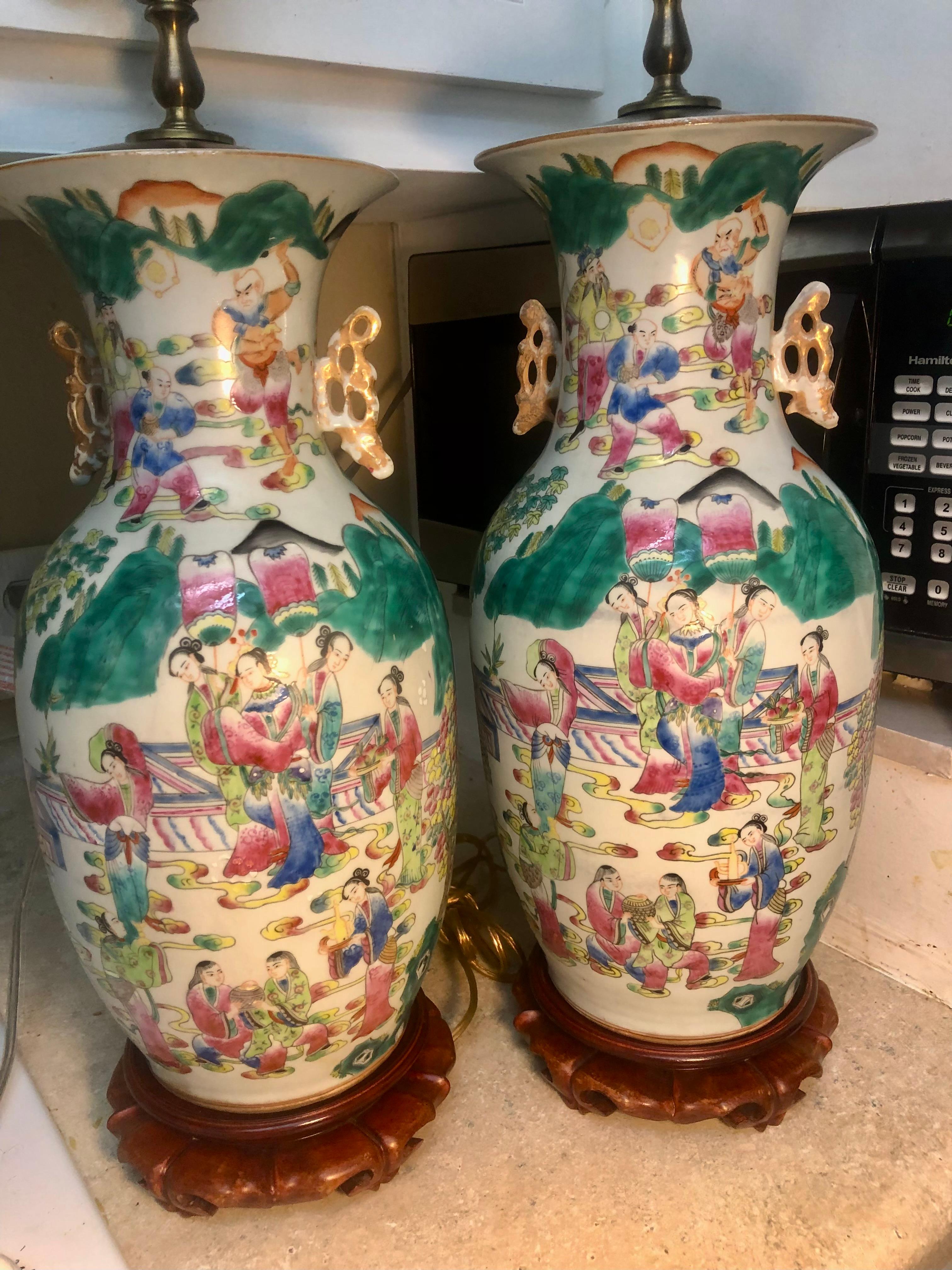 PAIR 19th Century Famille Rose Chinese Porcelain Lamps with handles Very Vibrant For Sale 6