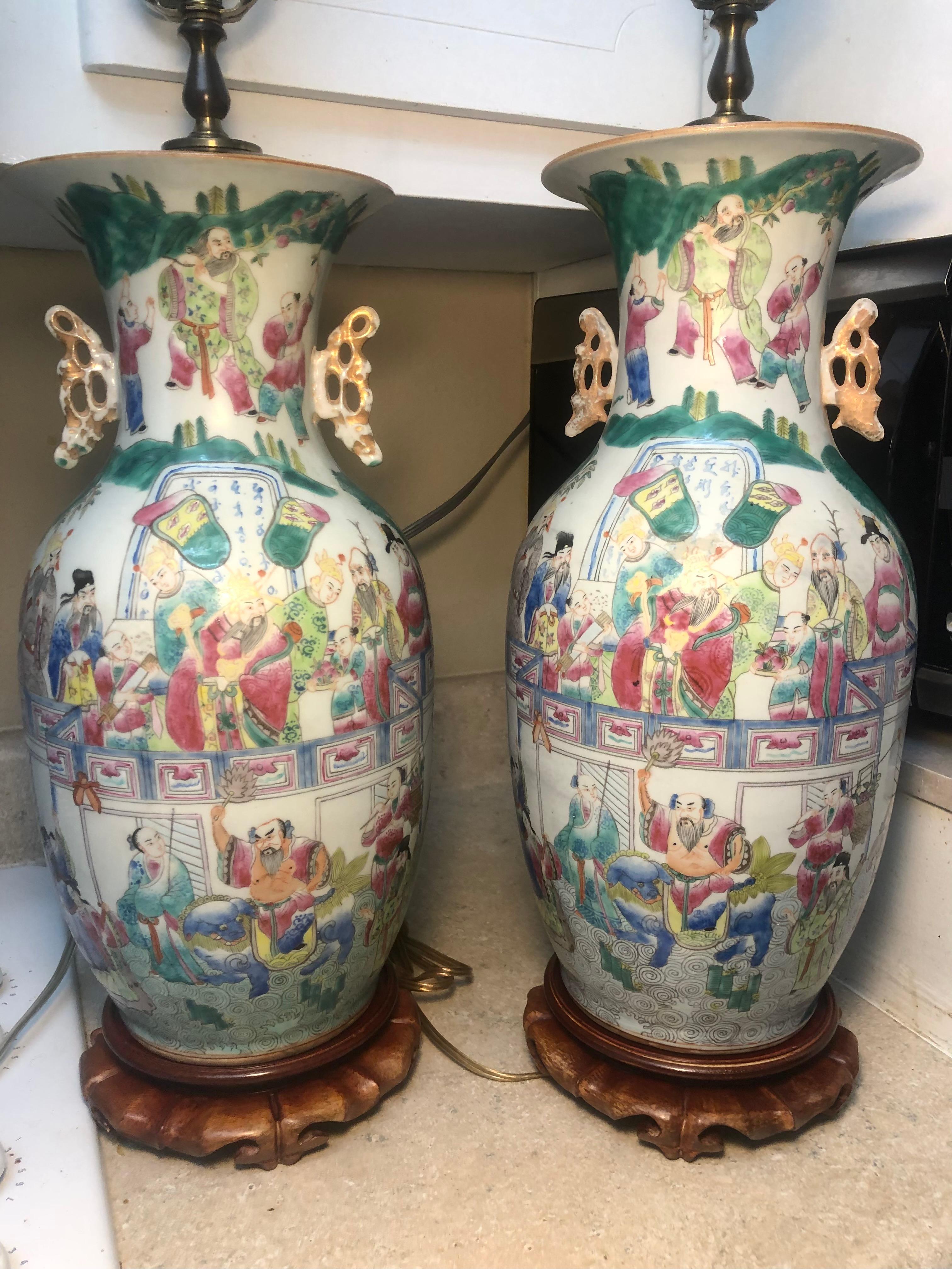 PAIR 19th Century Famille Rose Chinese Porcelain Lamps with handles Very Vibrant For Sale 10