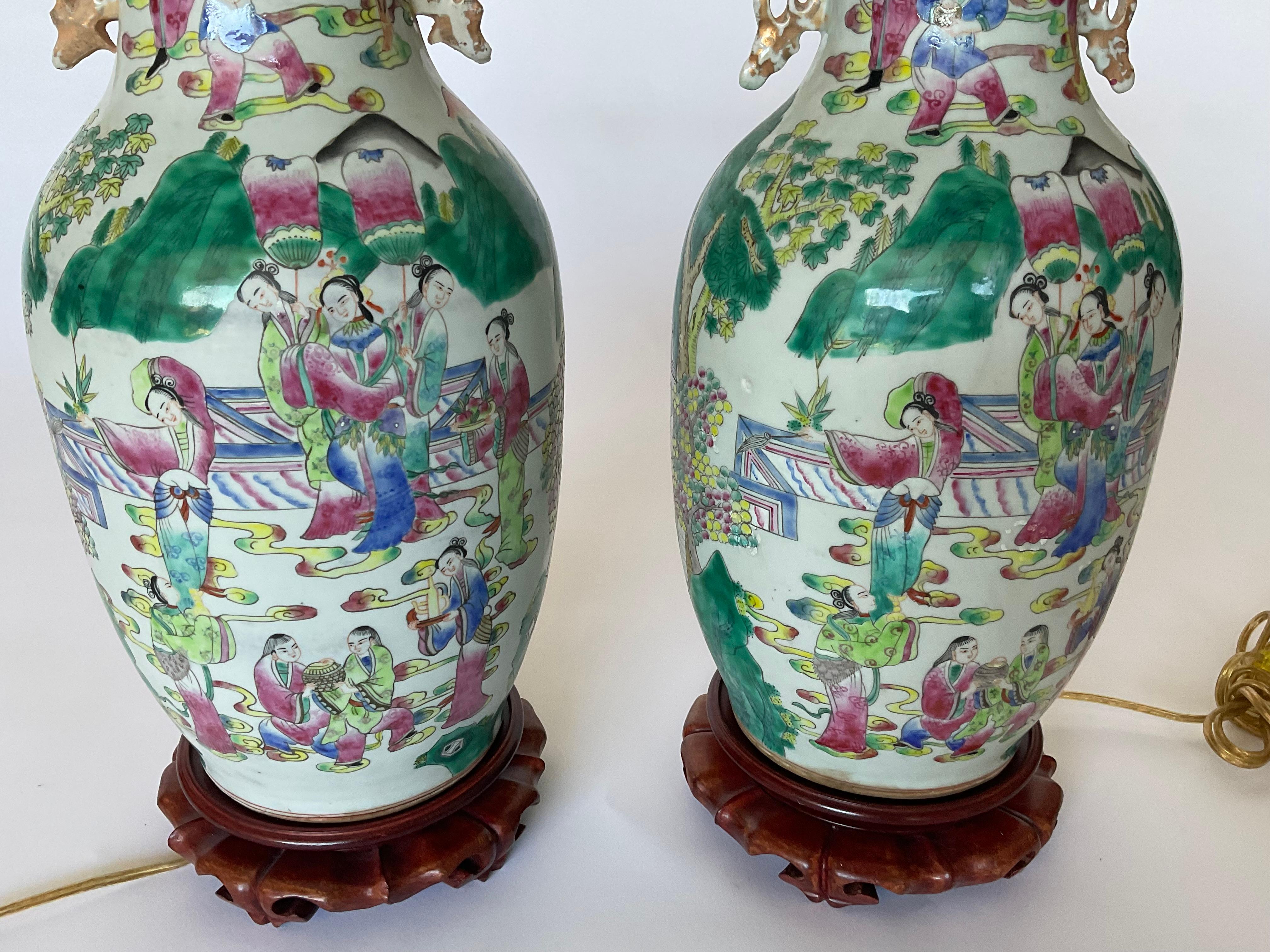 PAIR 19th Century Famille Rose Chinese Porcelain Lamps with handles Very Vibrant In Good Condition For Sale In Ann Arbor, MI