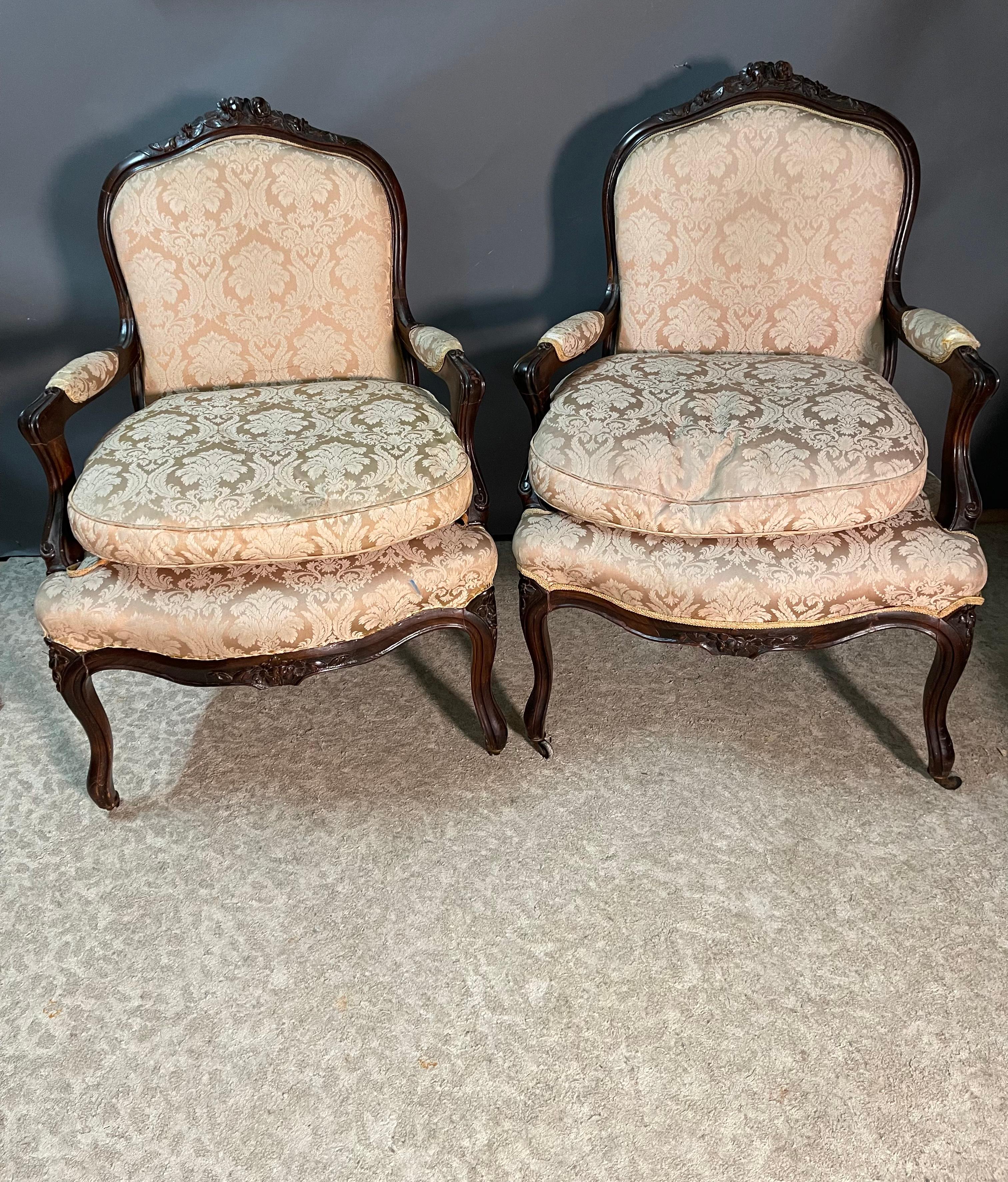 Pareja Sillones Franceses Siglo XIX Estilo Luis XV Mediados del siglo XIX en venta
