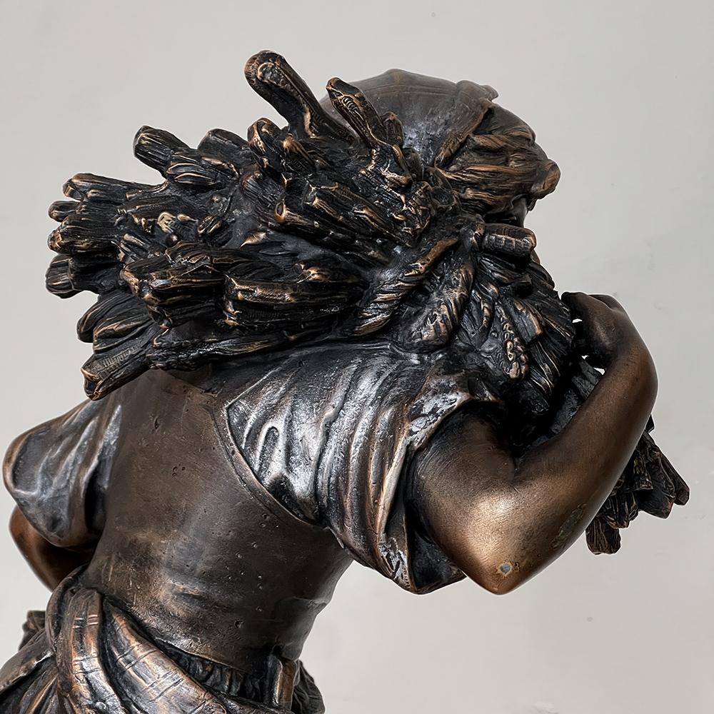 Coppia di statue in bronzo francesi del XIX secolo di Auguste Moreau '1855-1919 in vendita 4