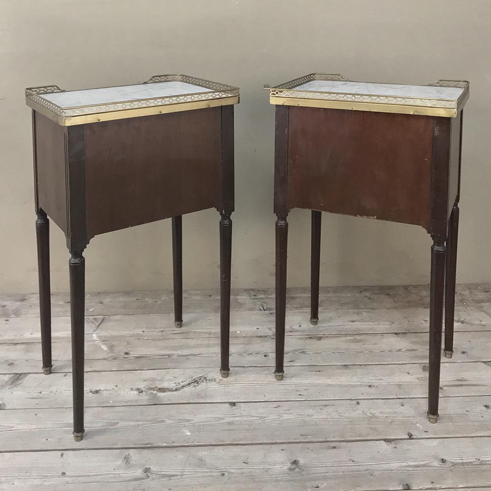 Pair of 19th Century French Directoire Marble Top Nightstands 5