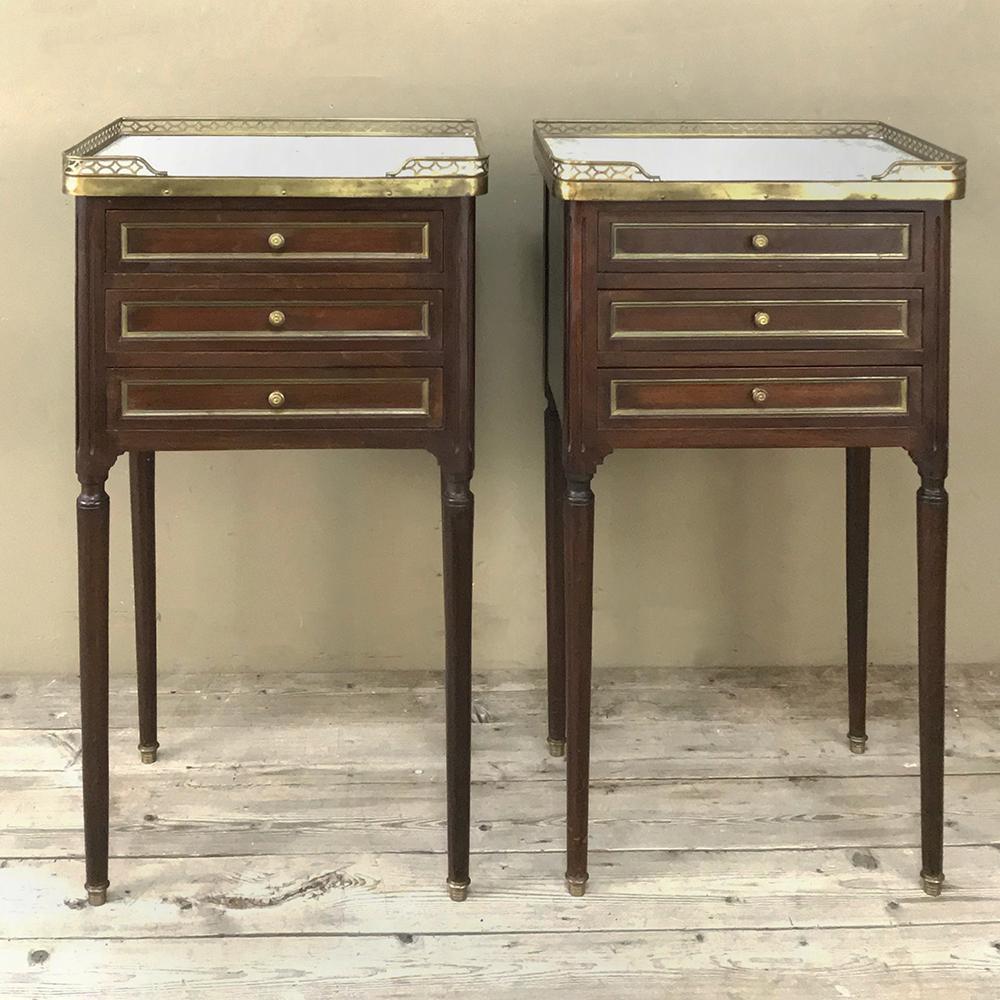 Pair of 19th Century French Directoire Marble Top Nightstands In Good Condition In Dallas, TX