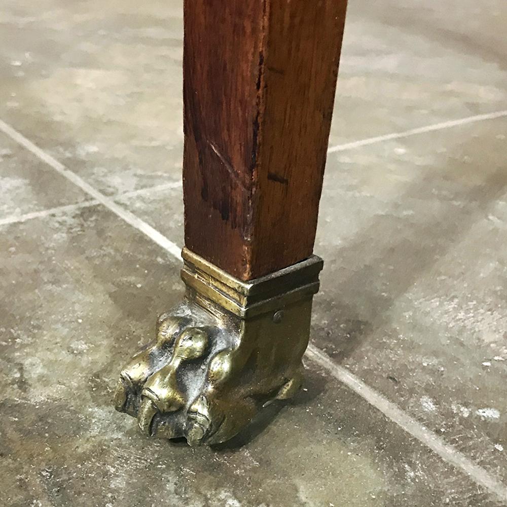 Paire de fauteuils Empire en acajou du 19e siècle avec cuir et montures en bronze en vente 6