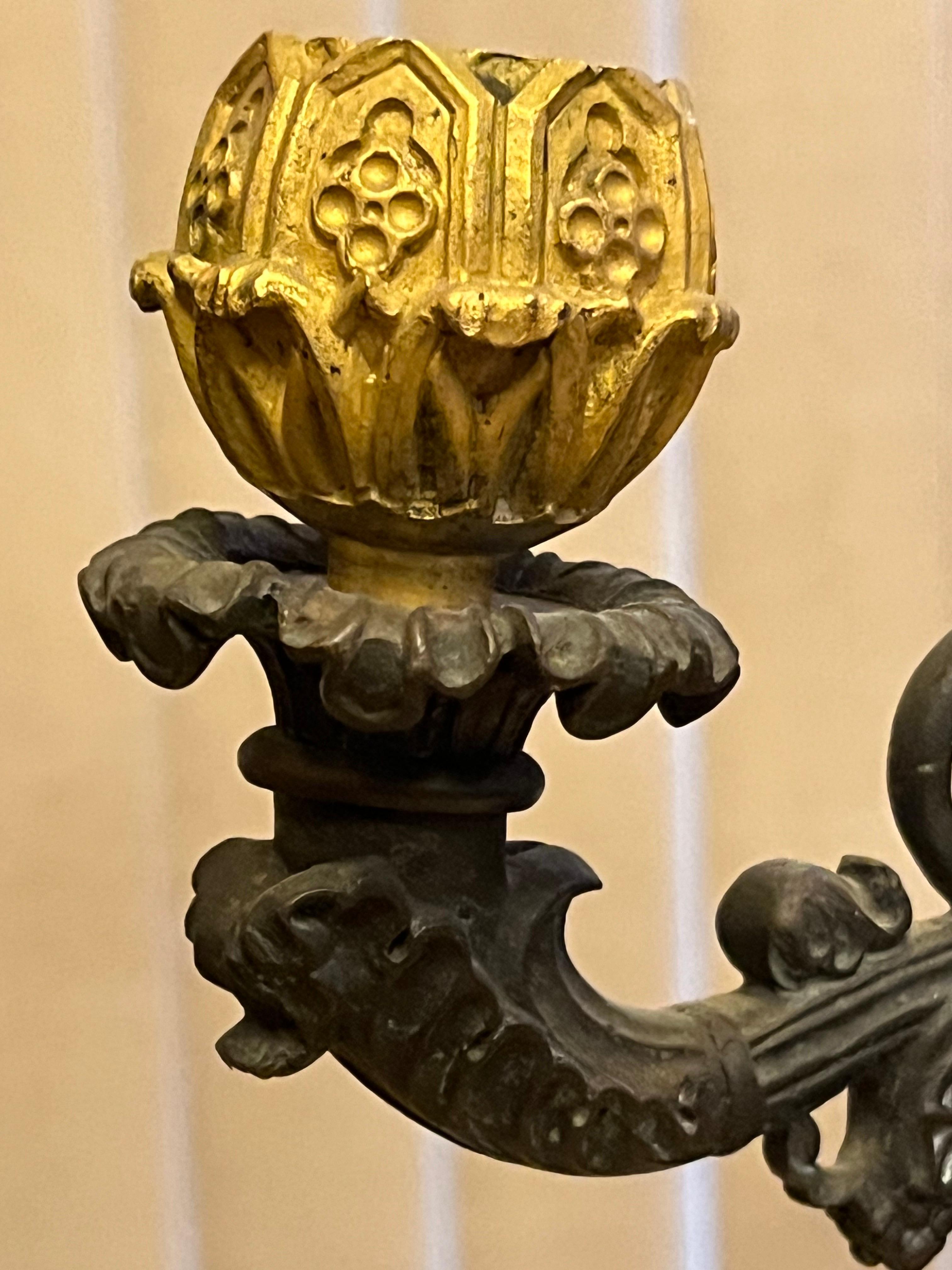 Pareja de Lámparas Candelabro Imperio Francés Siglo XIX de Bronce Patinado Ormolu. en venta 1