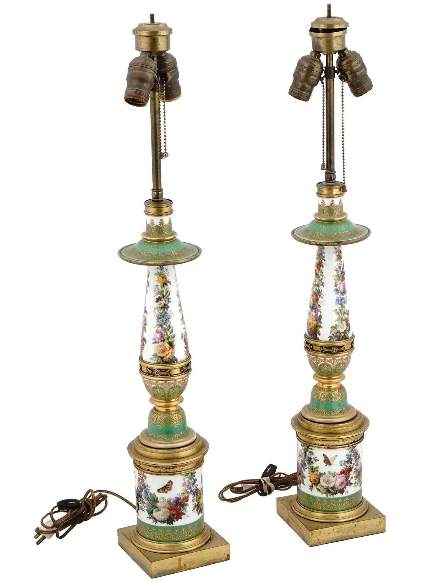 Pair 19th Century French Empire Style bronze mounted Porcelain Table Lamps For Sale 1