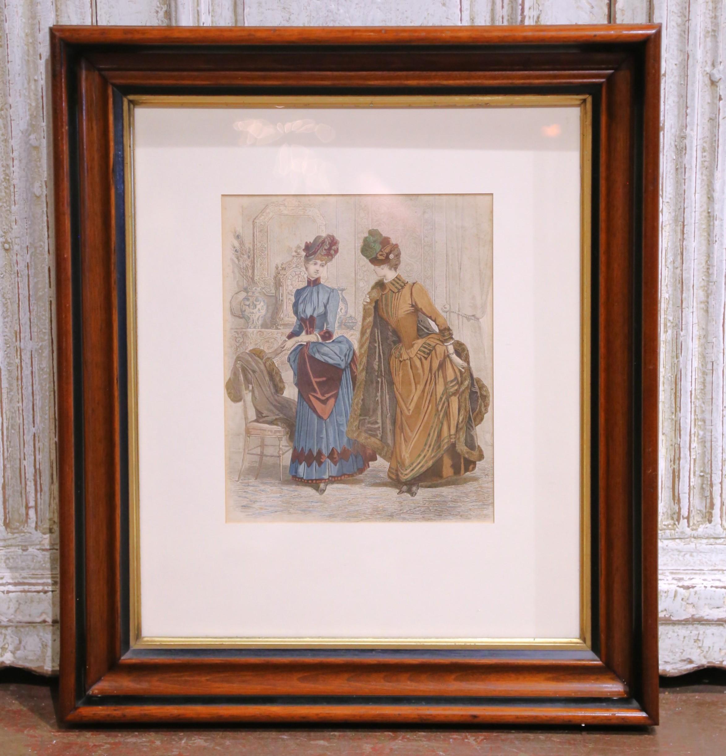 Paar französische Modegravuren des 19. Jahrhunderts in Nussbaumrahmen (Französisch) im Angebot