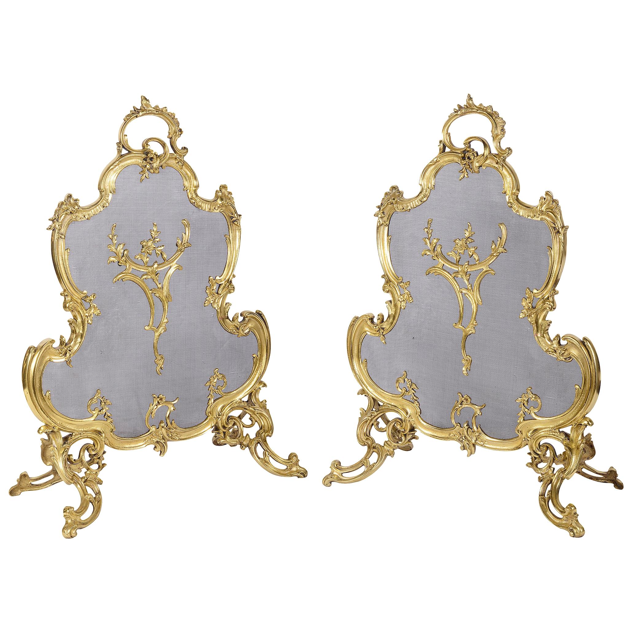 Paire de pare-étincelles dorés du 19ème siècle français en vente