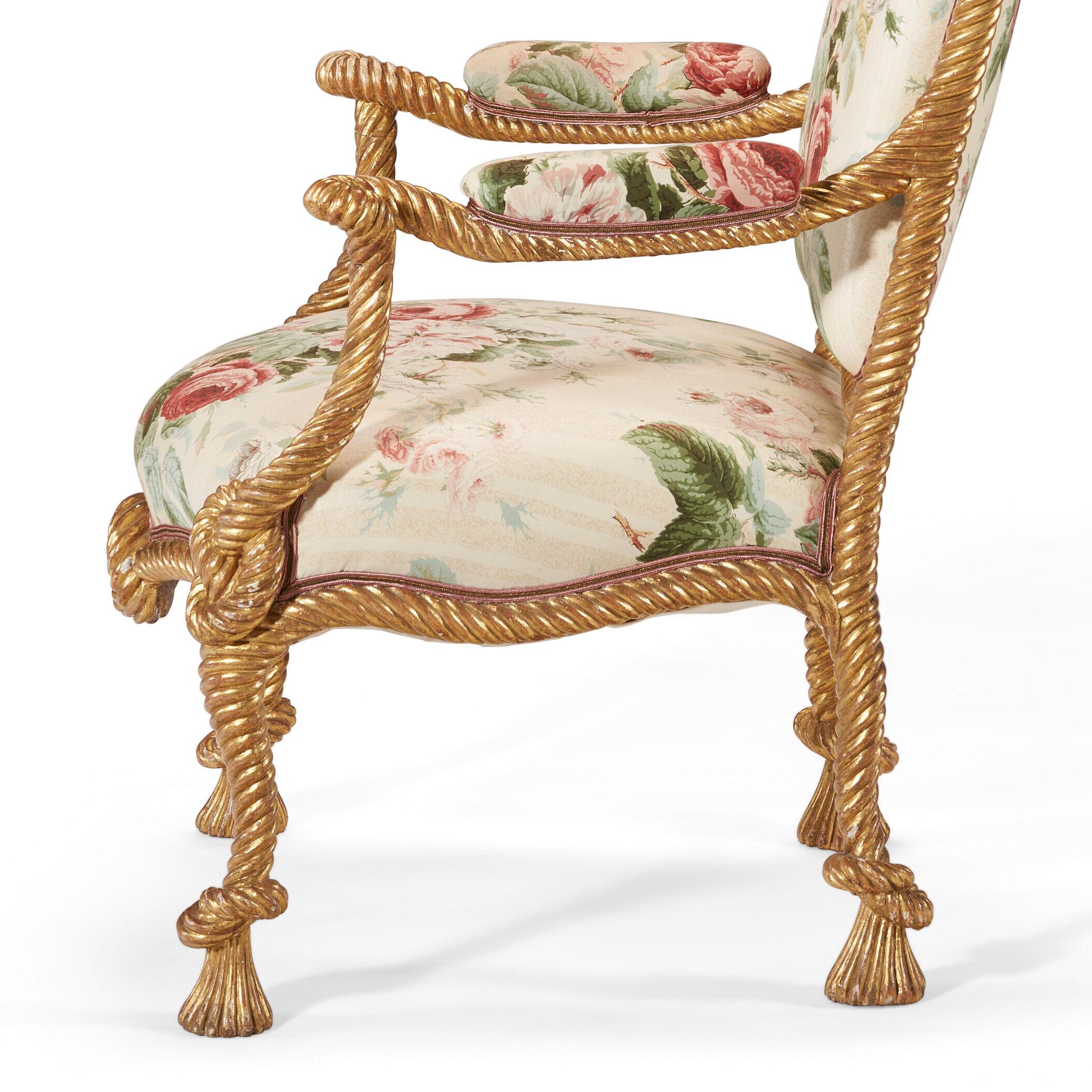 Paire de fauteuils à torsion en bois doré du XIXe siècle en vente 1