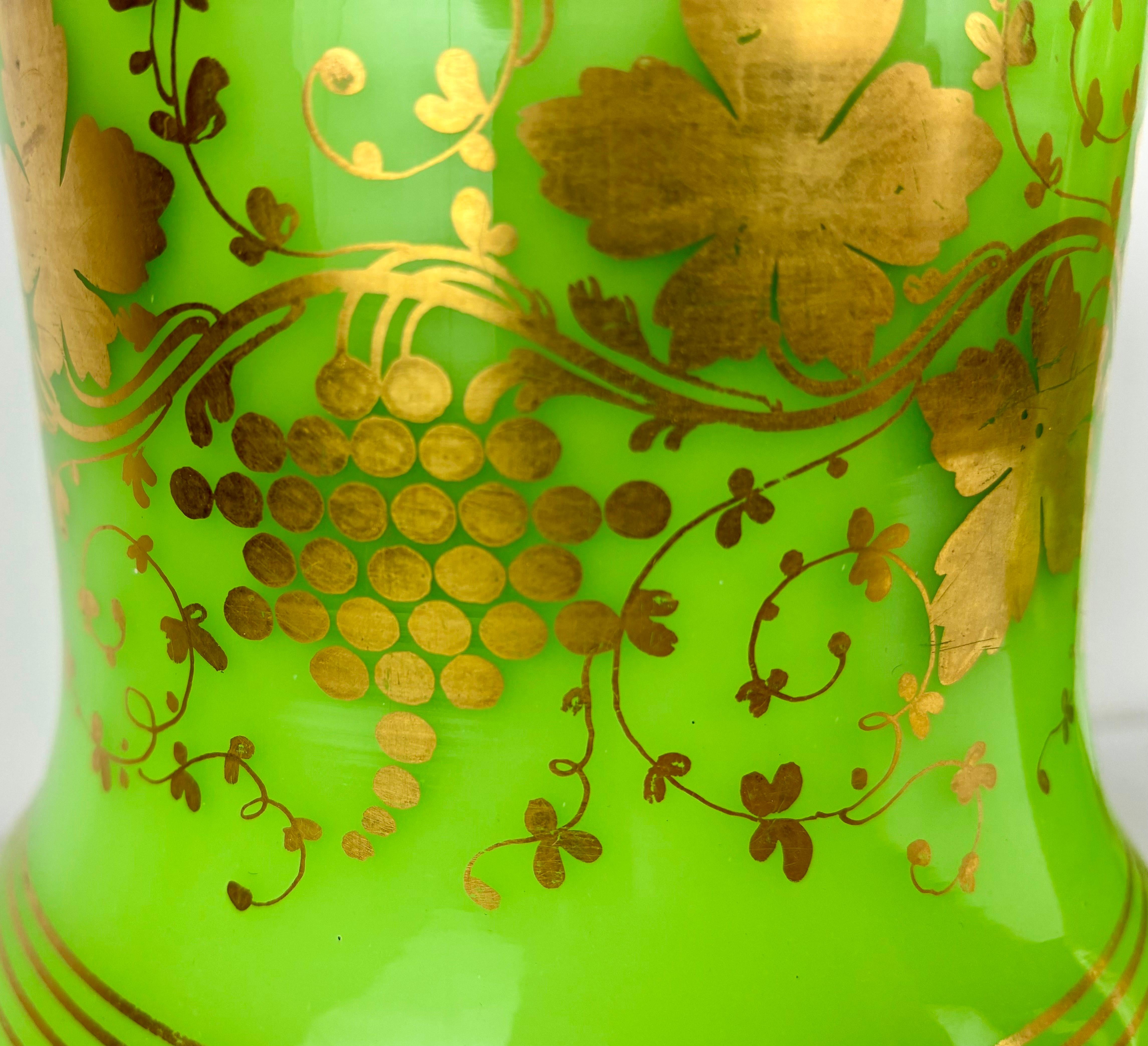 Pair 19th Century French Green Opaline Lamps (Französisch) im Angebot