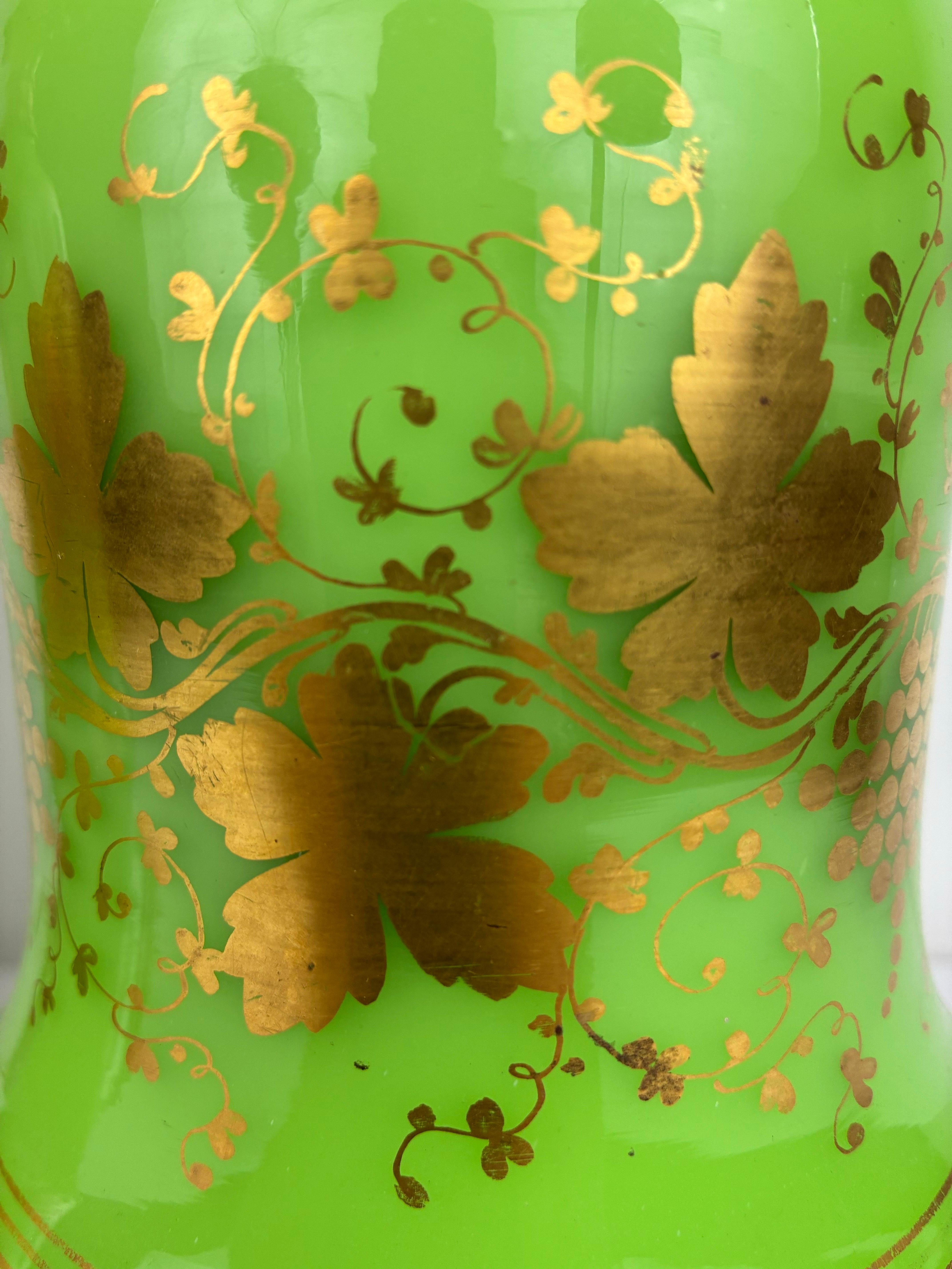 Pair 19th Century French Green Opaline Lamps (19. Jahrhundert) im Angebot