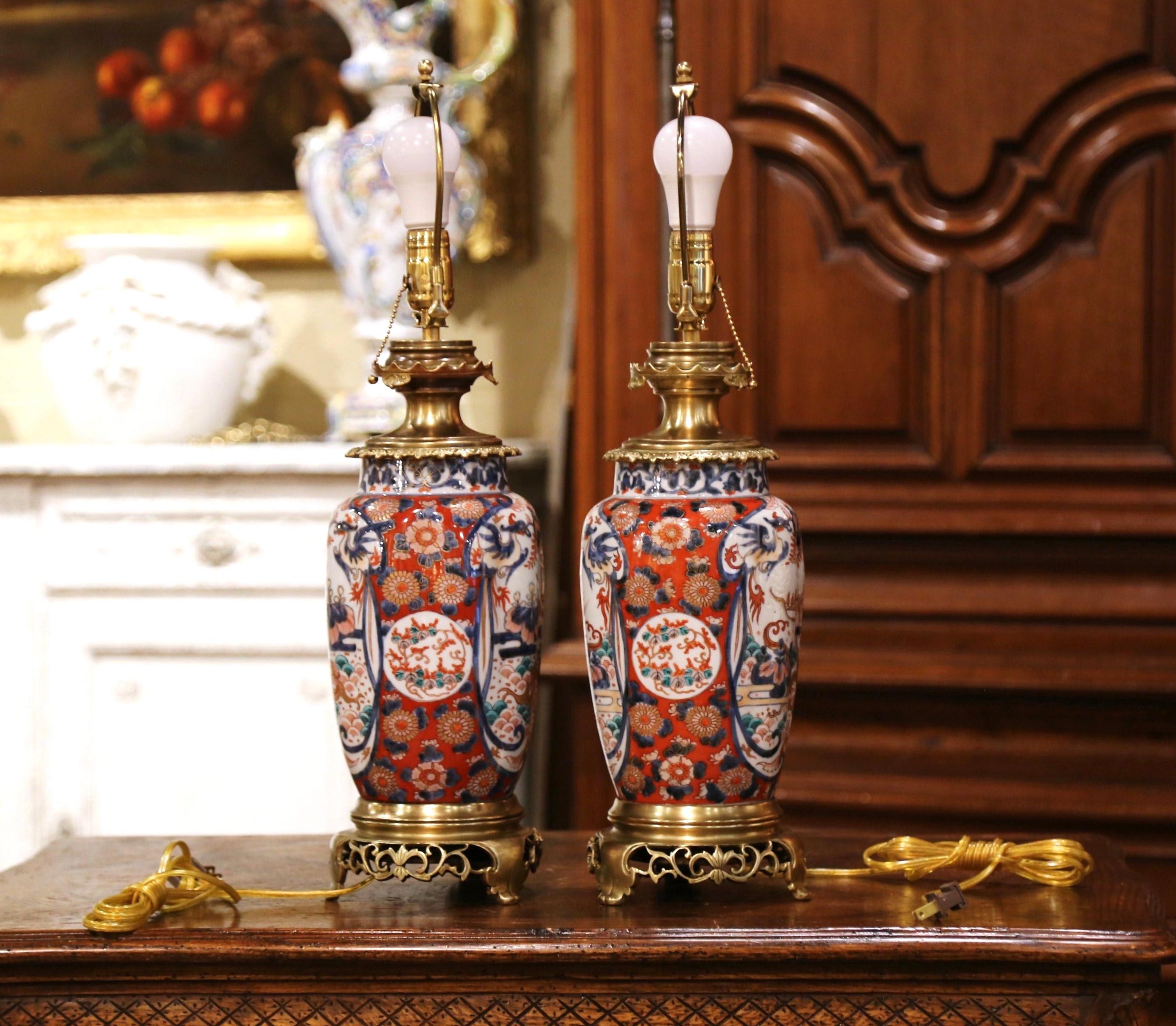 Pair of 19th Century French Imari Hand Painted Porcelain and Bronze Table Lamps 2