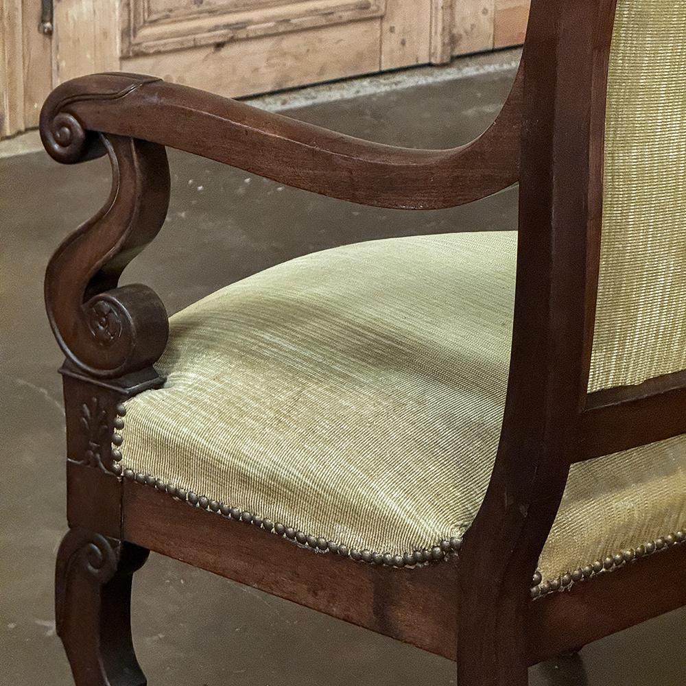 Pair 19th Century French Louis Philippe Period Mahogany Armchairs For Sale 10