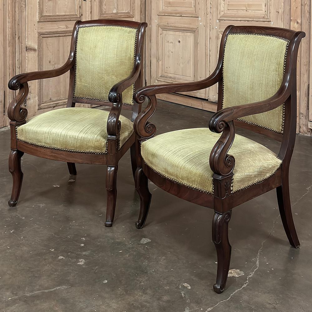 Pair 19th Century French Louis Philippe Period Mahogany Armchairs In Good Condition For Sale In Dallas, TX