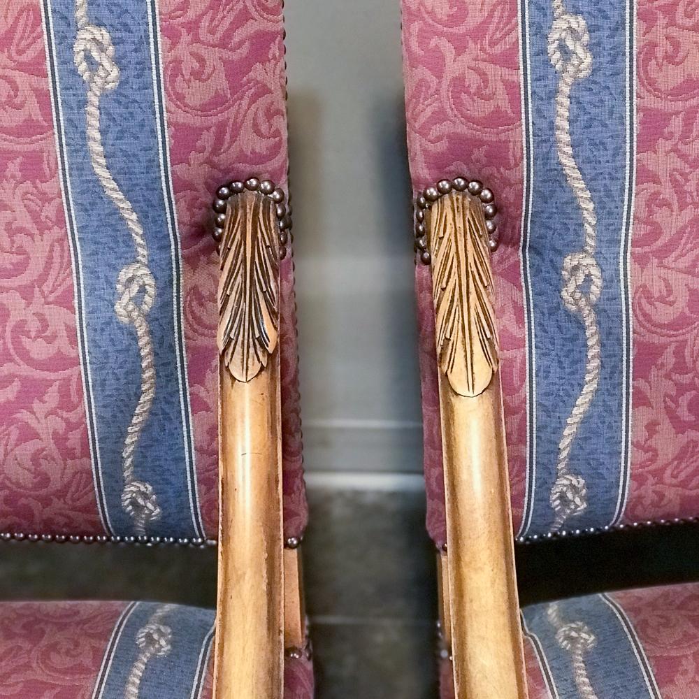 Paire de fauteuils Louis XIII français du XIXe siècle du XIXe siècle en vente 2