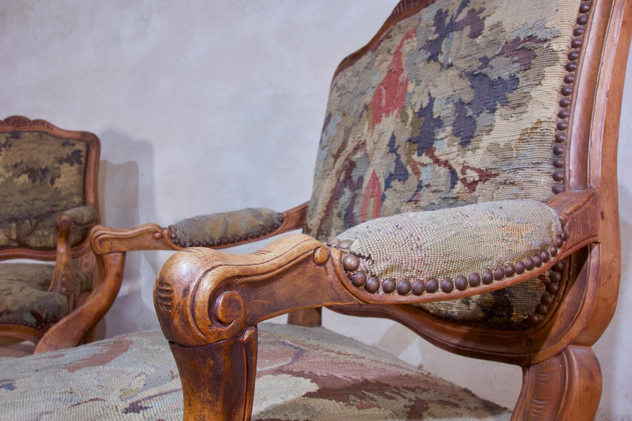 Pair 19th Century French Louis XV Fauteuils Open Arm Chairs Aubusson Tapestry For Sale 8