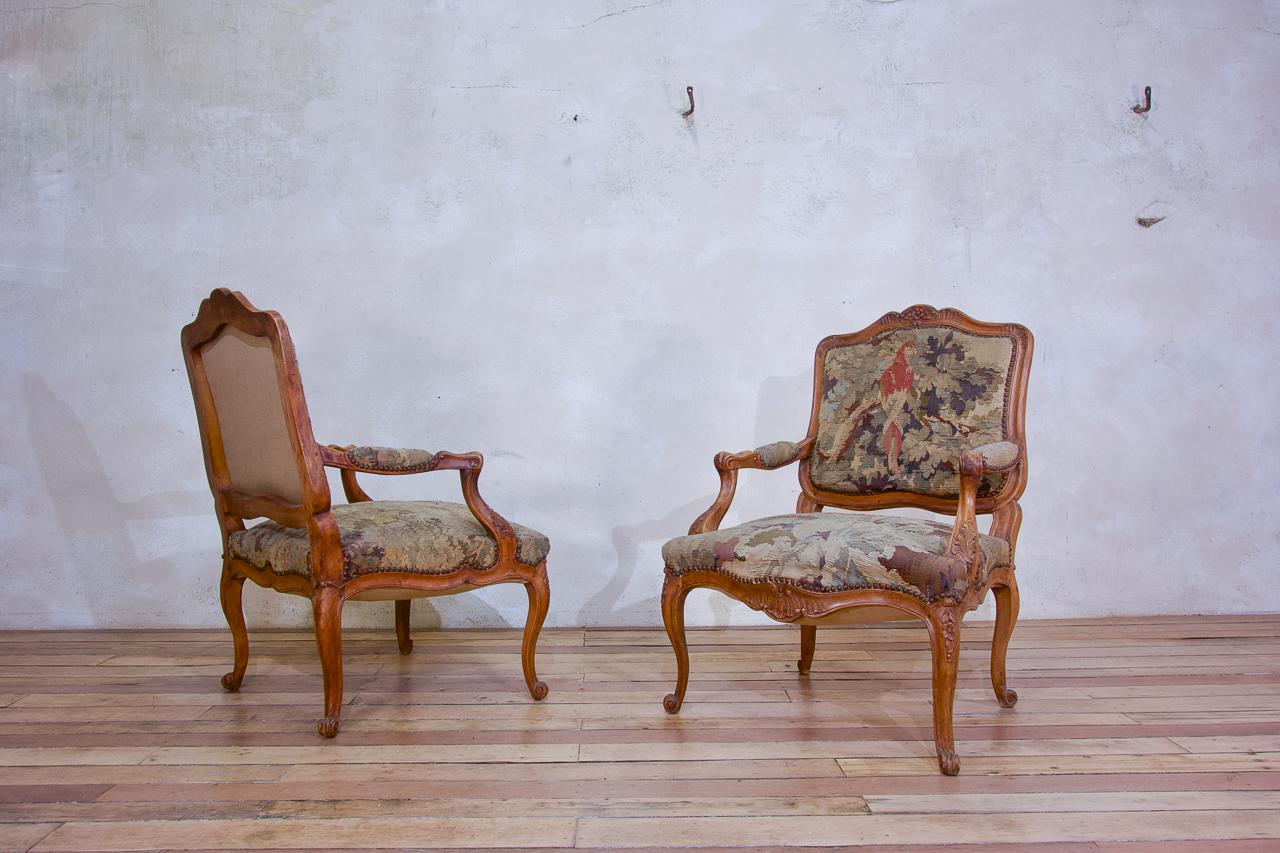 Pair 19th Century French Louis XV Fauteuils Open Arm Chairs Aubusson Tapestry For Sale 10