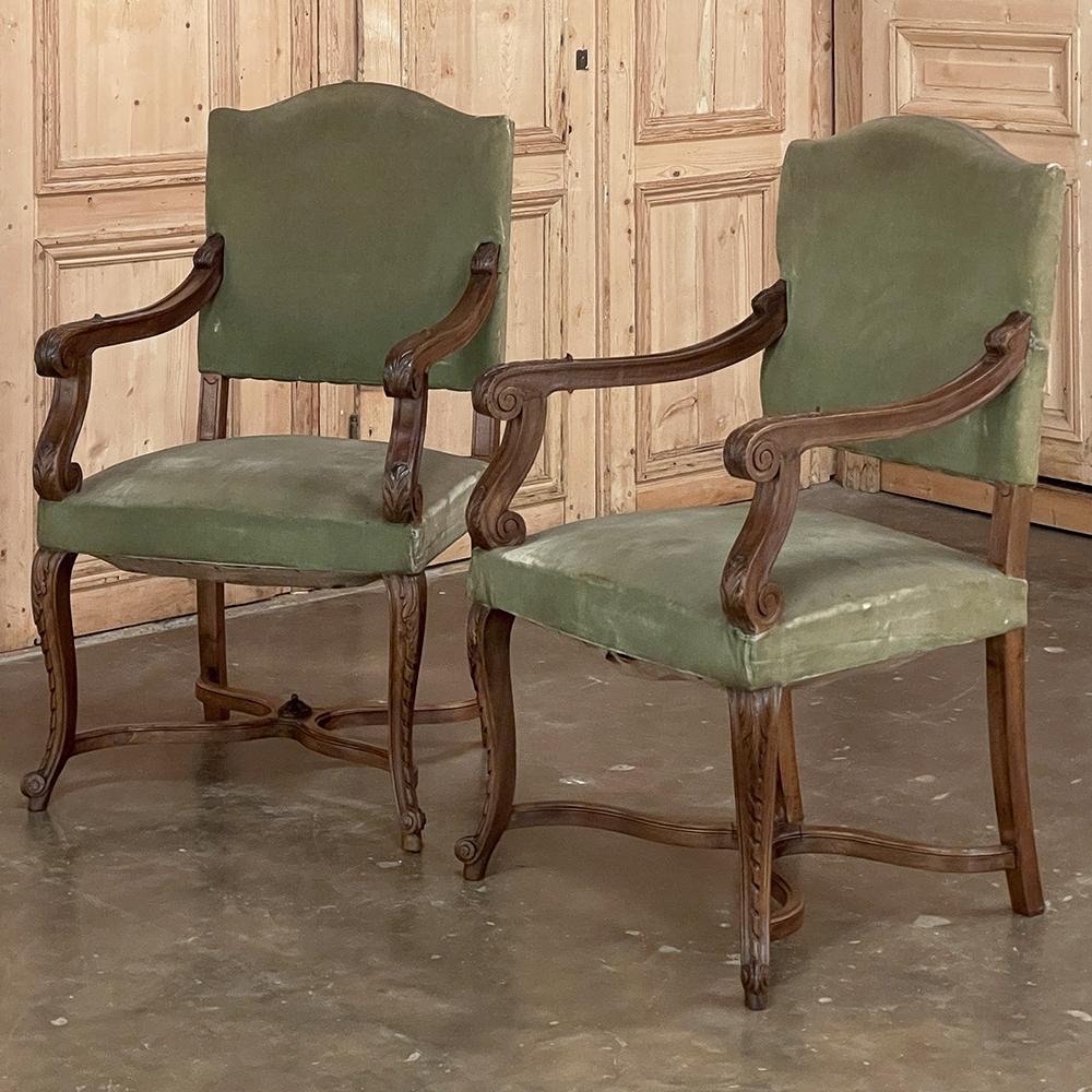 Hand-Carved Pair 19th Century French Louis XV Walnut Armchairs ~ Fauteuils For Sale