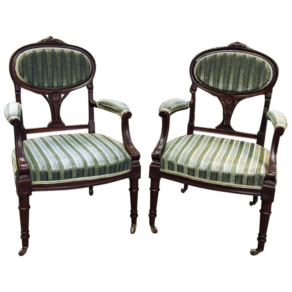 Paar französische Louis-XVI-Mahagoni-Sessel aus dem 19. Jahrhundert ~ Fauteuils