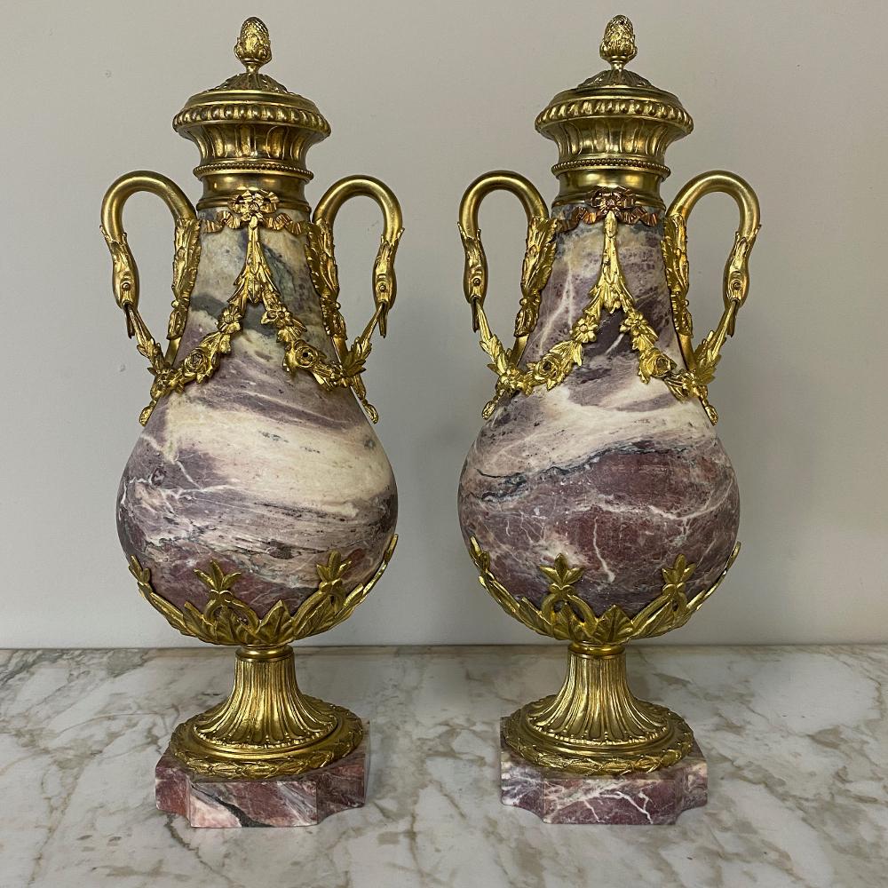 Coppia di cassette francesi Luigi XVI del XIX secolo in marmo e bronzo In condizioni buone in vendita a Dallas, TX