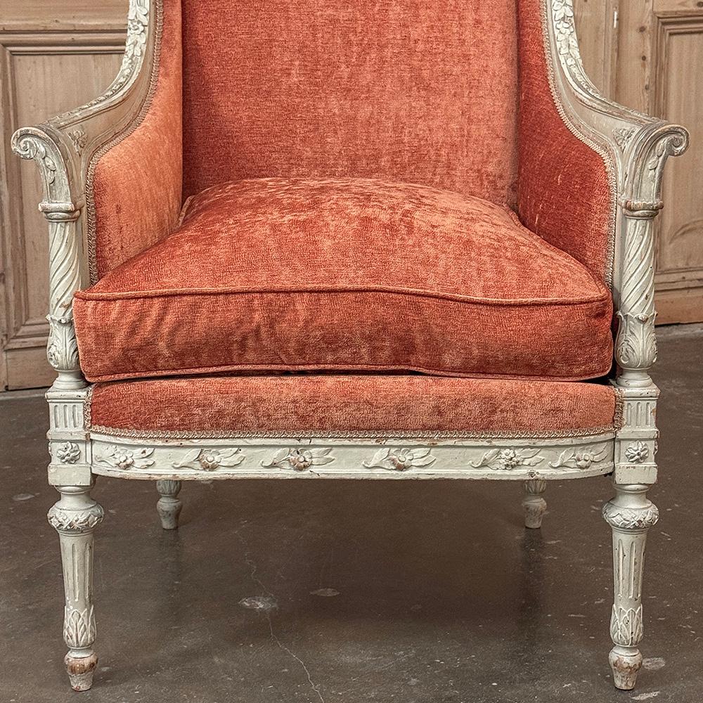 Paire de Bergeres ~ Fauteuils peints Louis XVI du 19ème siècle français en vente 5