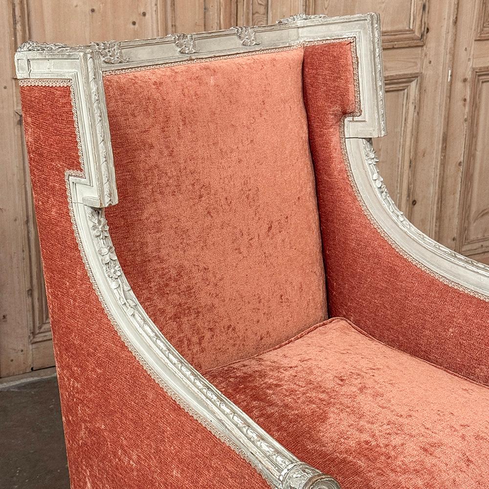 Paire de Bergeres ~ Fauteuils peints Louis XVI du 19ème siècle français en vente 7