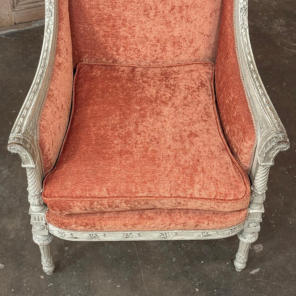 Paire de Bergeres ~ Fauteuils peints Louis XVI du 19ème siècle français en vente 1
