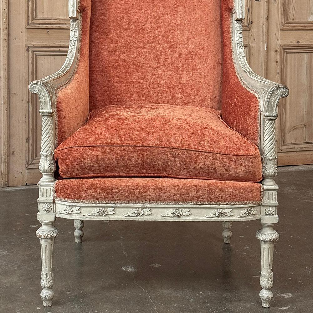 Paire de Bergeres ~ Fauteuils peints Louis XVI du 19ème siècle français en vente 2
