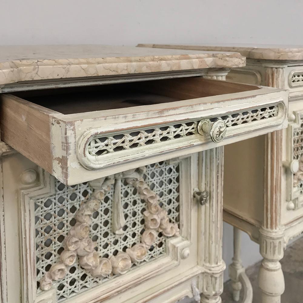 Pair of 19th Century French Louis XVI Painted Marble-Top Nightstands 1