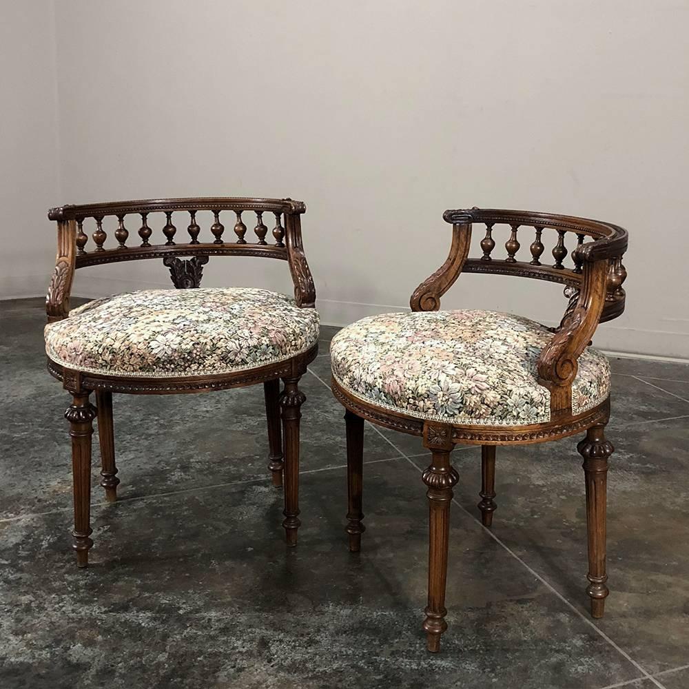 Hand-Crafted Pair of 19th Century French Louis XVI Vanity Stools