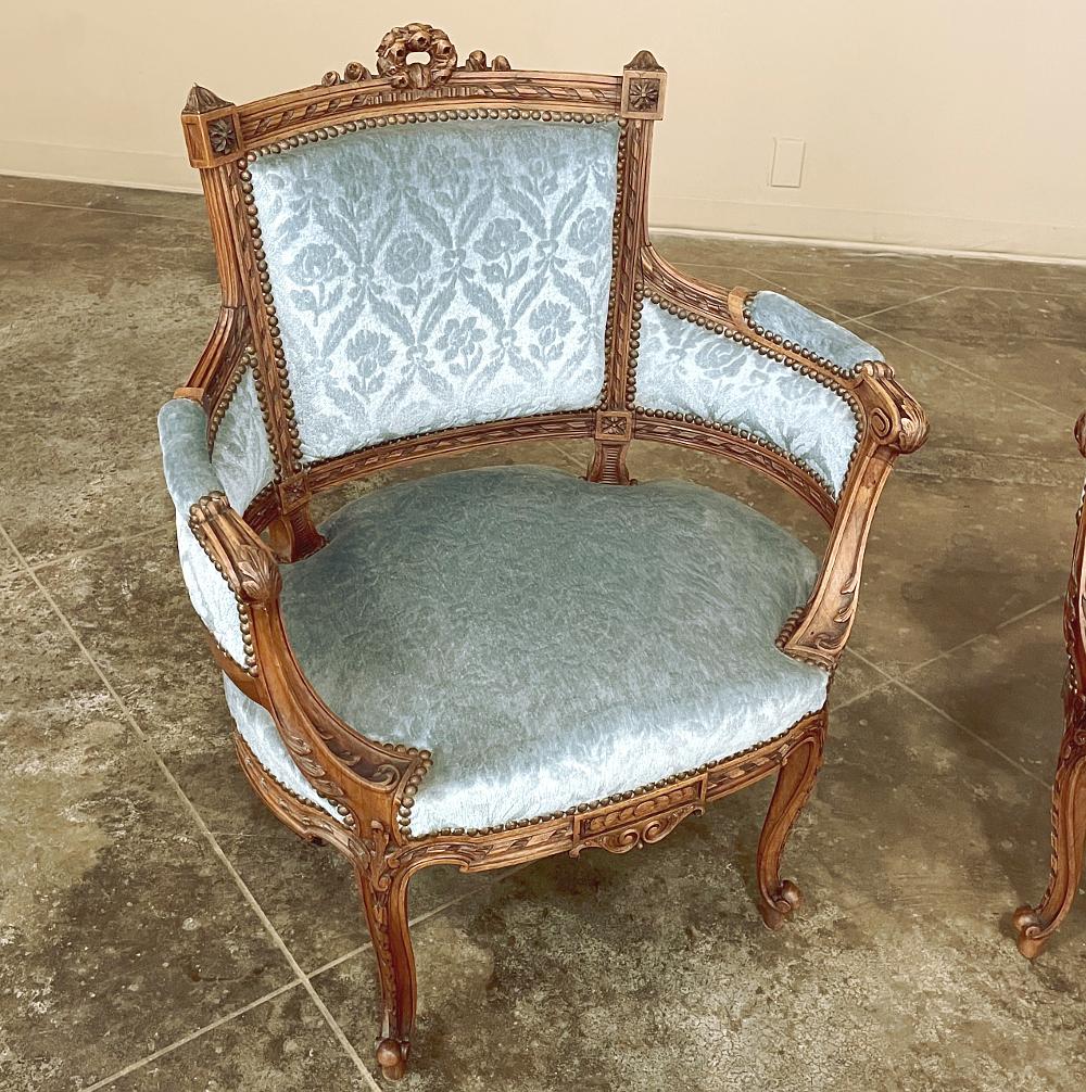 Pair 19th Century French Louis XVI Walnut Bergeres, Armchairs In Good Condition For Sale In Dallas, TX