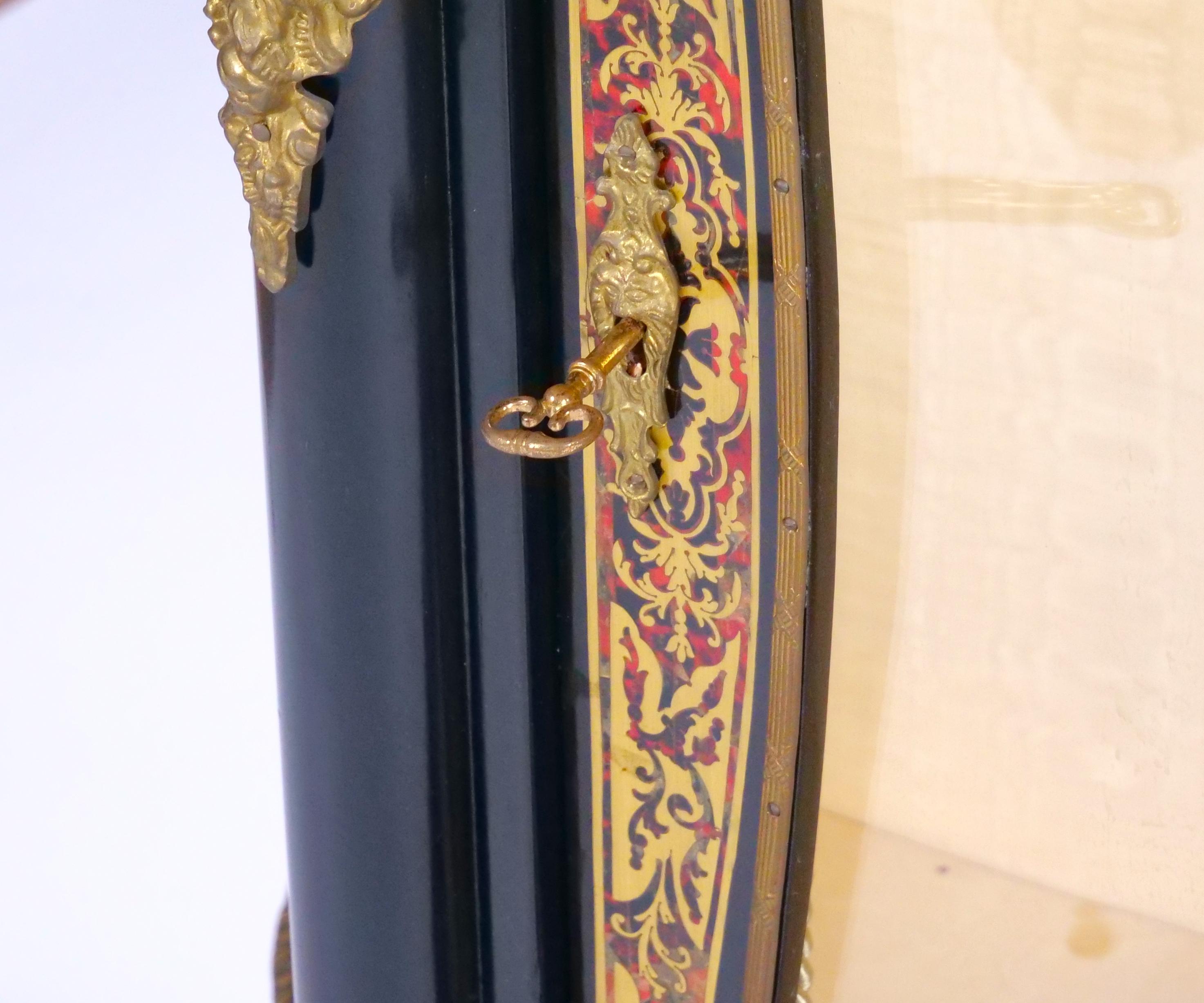 Paire de meubles d'appoint du XIXe siècle en marqueterie de Boulle Napoléon III ébonisée  en vente 7