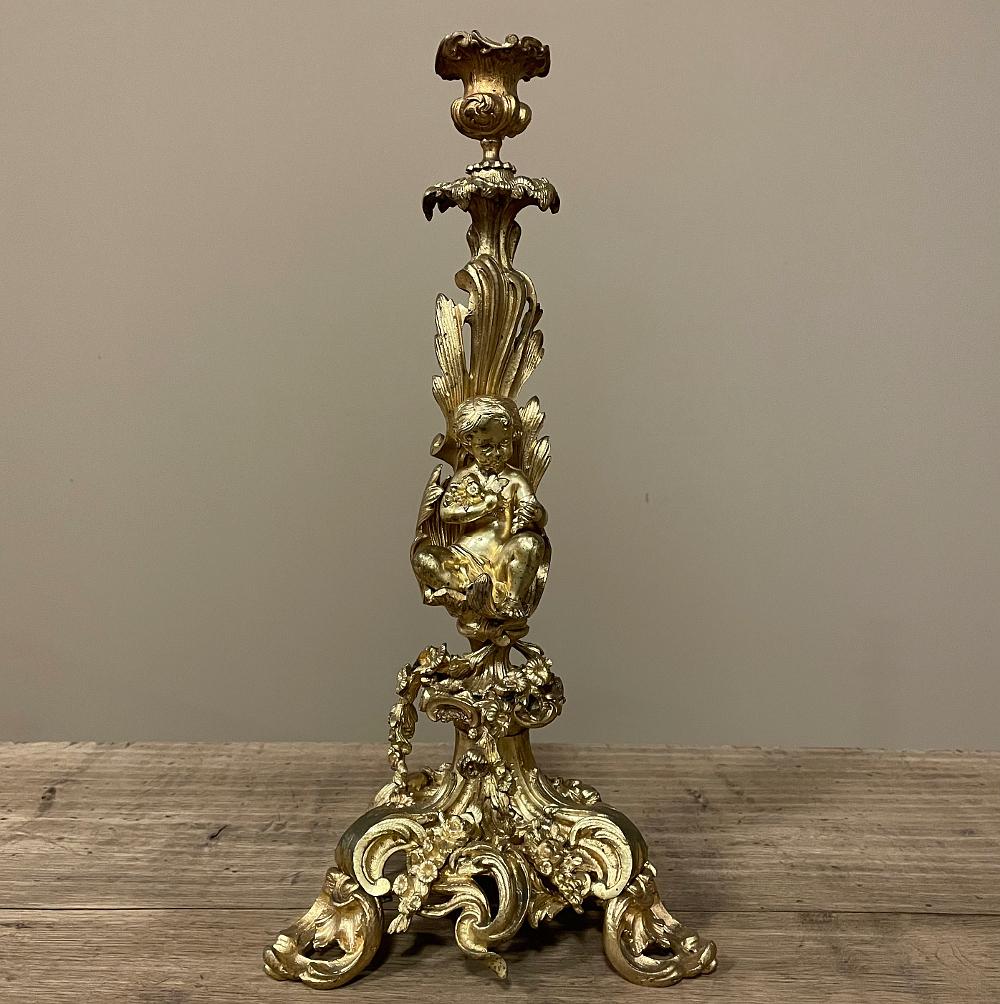 Pair 19th Century French Napoleon III Period Bronze D'Or Rococo Candlesticks For Sale 6