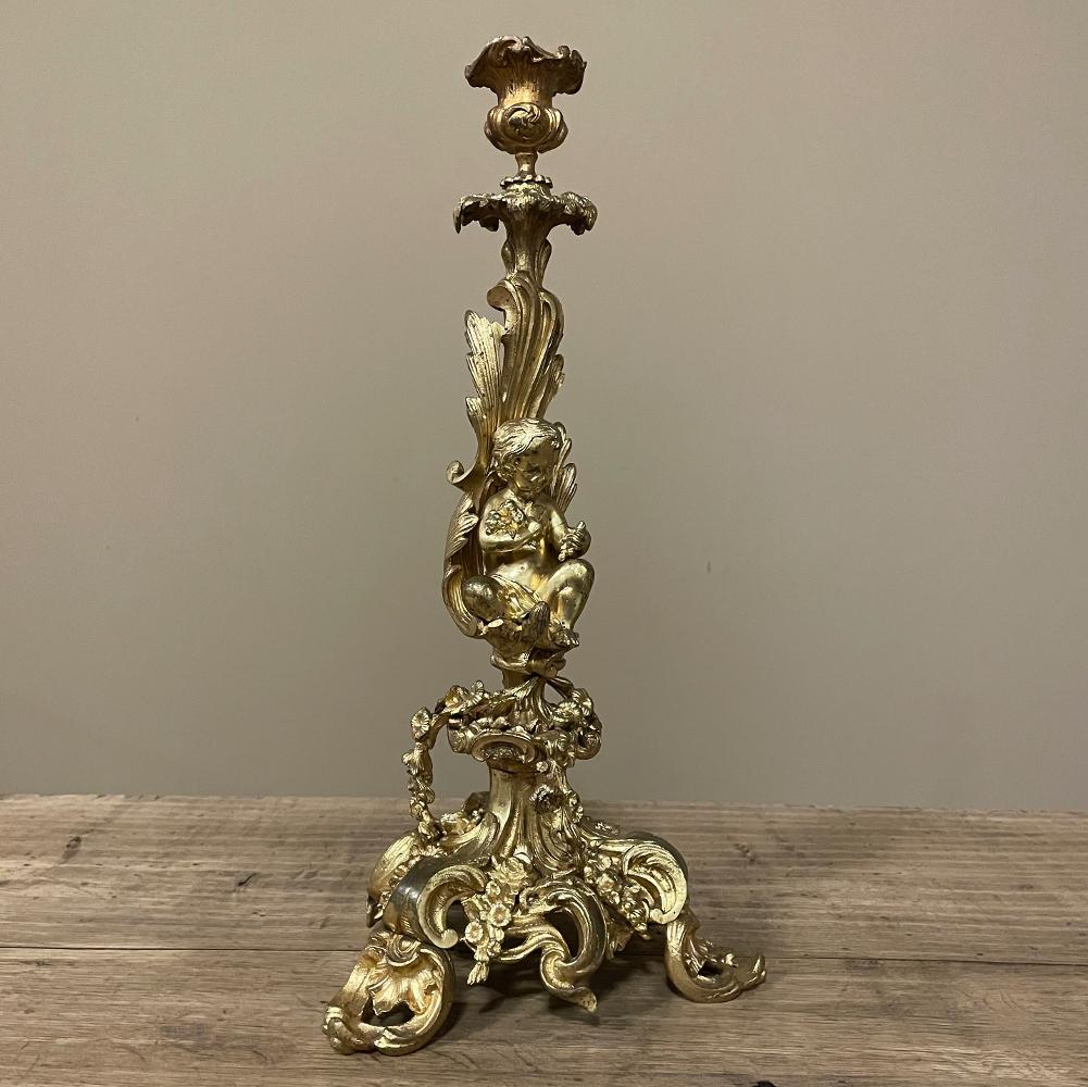 Pair 19th Century French Napoleon III Period Bronze D'Or Rococo Candlesticks For Sale 7