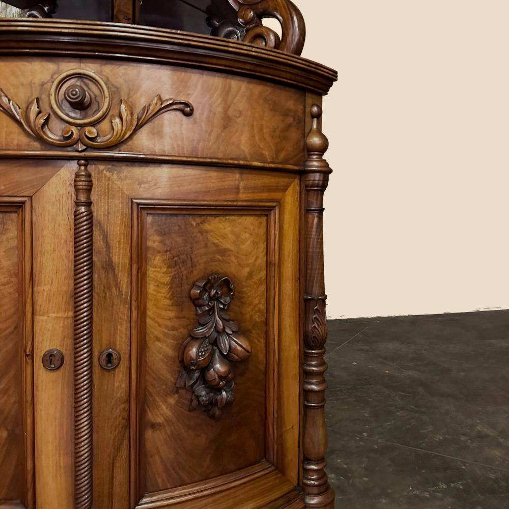 Paire d'armoires d'angle d'époque Napoléon III du 19ème siècle ~ Vaisseliers en vente 3