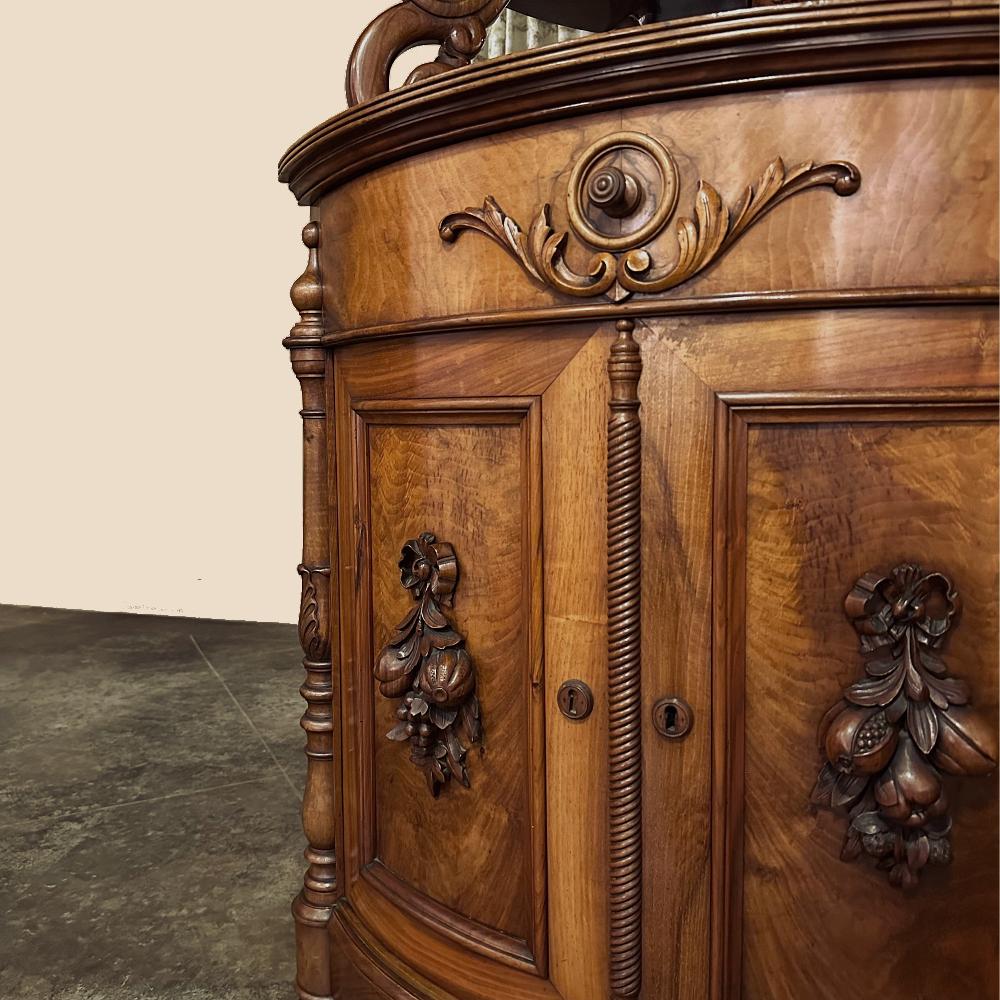 Paire d'armoires d'angle d'époque Napoléon III du 19ème siècle ~ Vaisseliers en vente 2