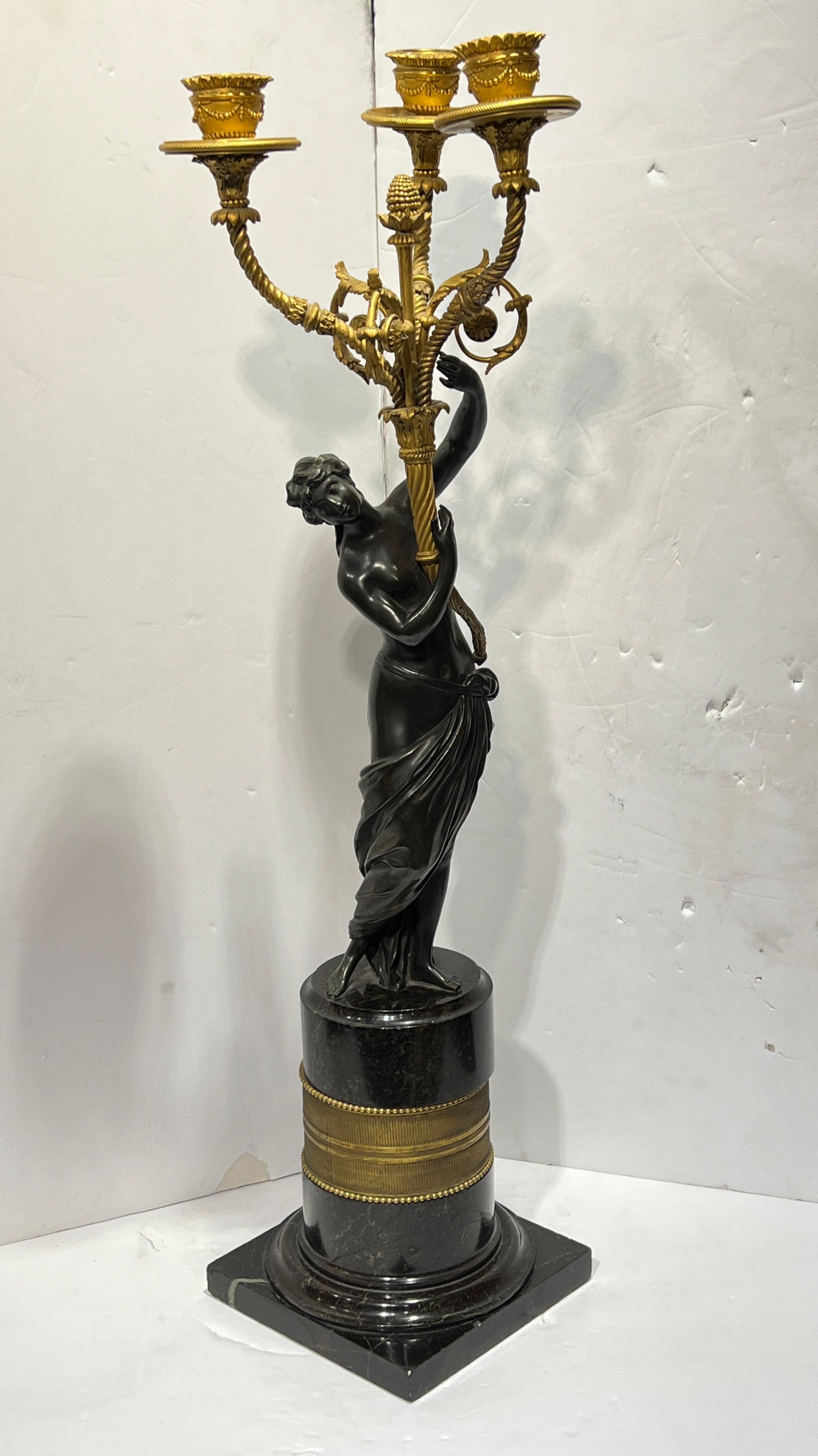 Pair 19th Century French Neoclassical Gilt Bronze and Marble Candelabra in vendita 7