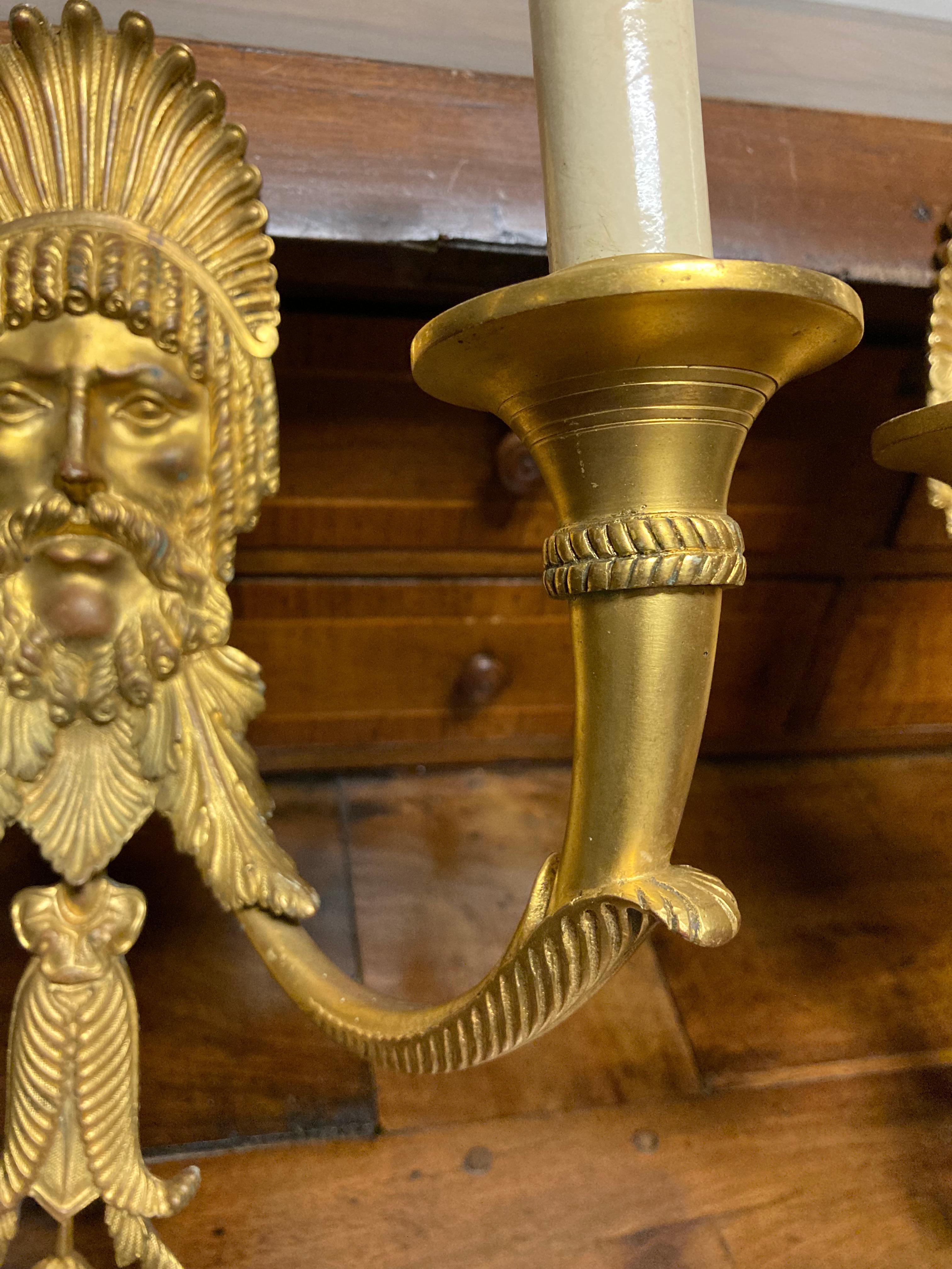 Pair 19th Century French Neoclassical Gilt Bronze Wall Sconces For Sale 5